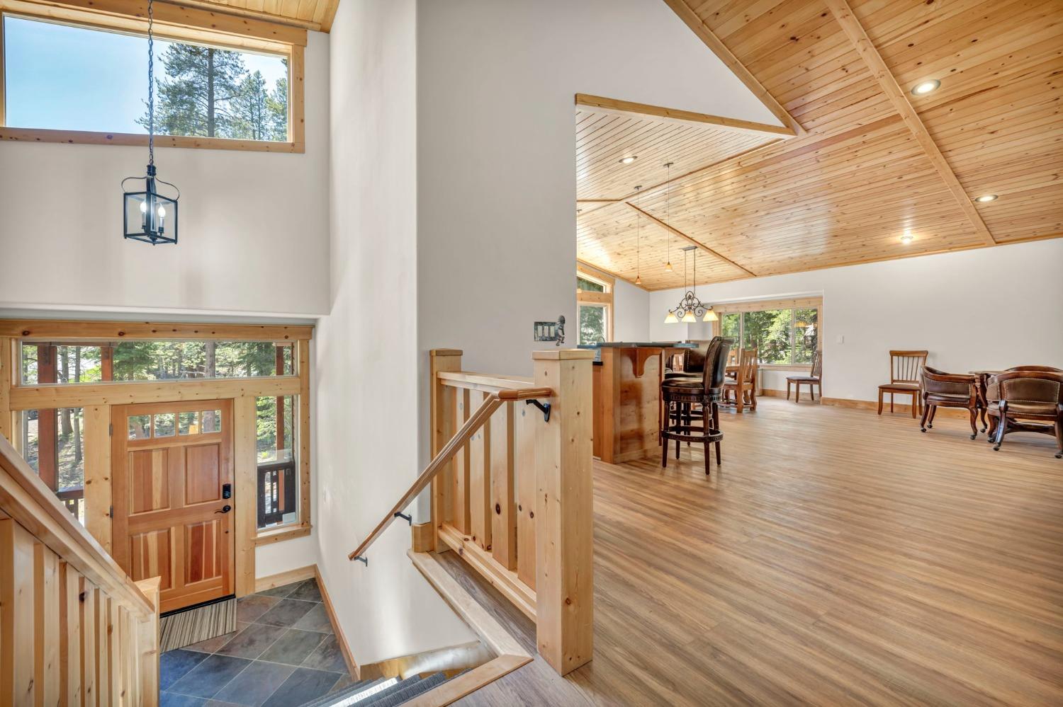 Detail Gallery Image 41 of 98 For 13940 Tyrol Rd, Truckee,  CA 96161 - 4 Beds | 3/1 Baths