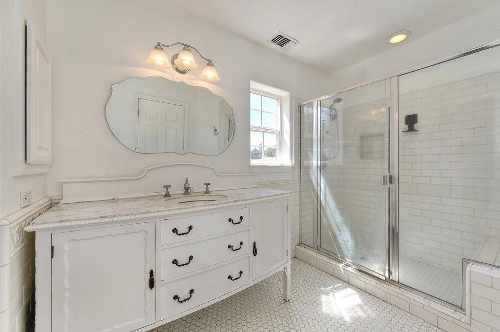 Detail Gallery Image 61 of 72 For 4609 N Creekhaven Rd, Auburn,  CA 95602 - 4 Beds | 2/2 Baths