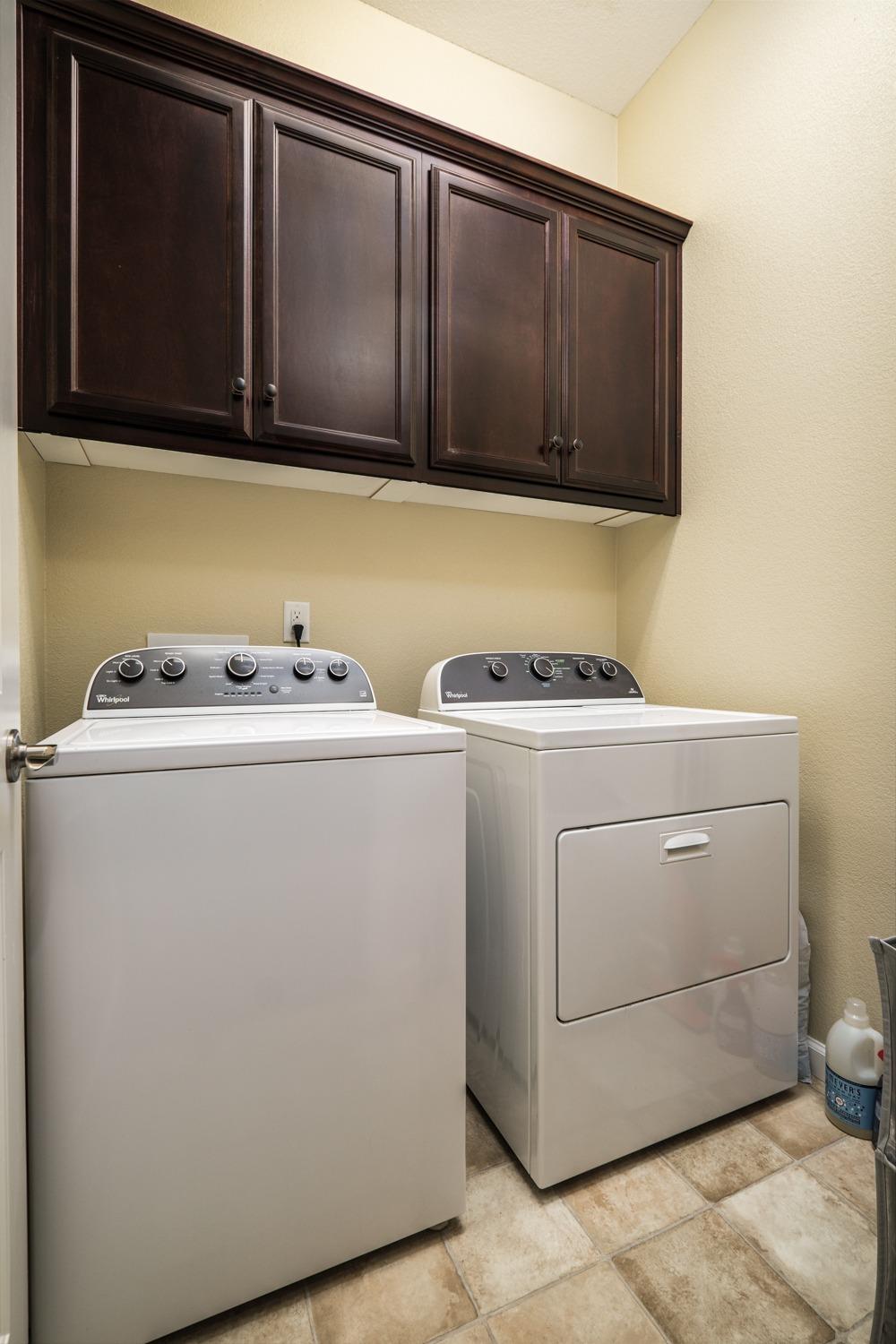 Lido Isle Lane, Sacramento, CA, 95831-5838