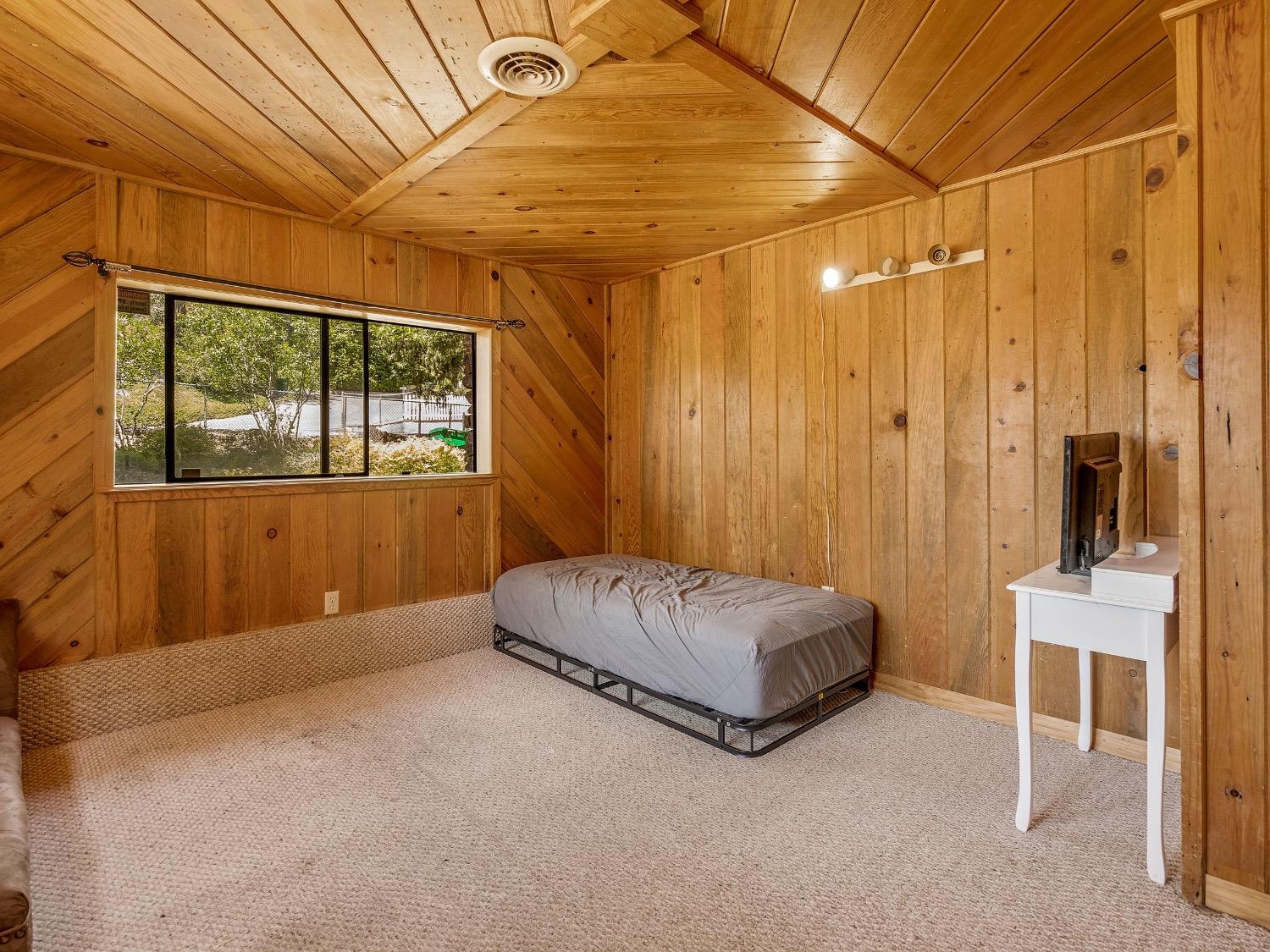 Detail Gallery Image 29 of 49 For 2769 Boardwalk St, Placerville,  CA 95667 - 5 Beds | 2/1 Baths