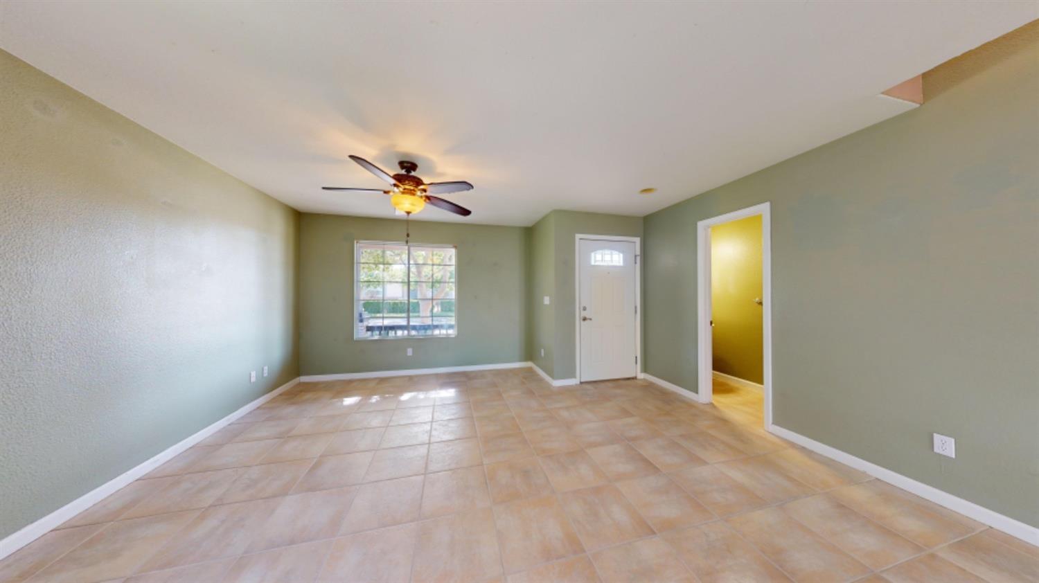 Detail Gallery Image 11 of 55 For 1170 S Highland Ave, Ripon,  CA 95366 - 4 Beds | 2/1 Baths