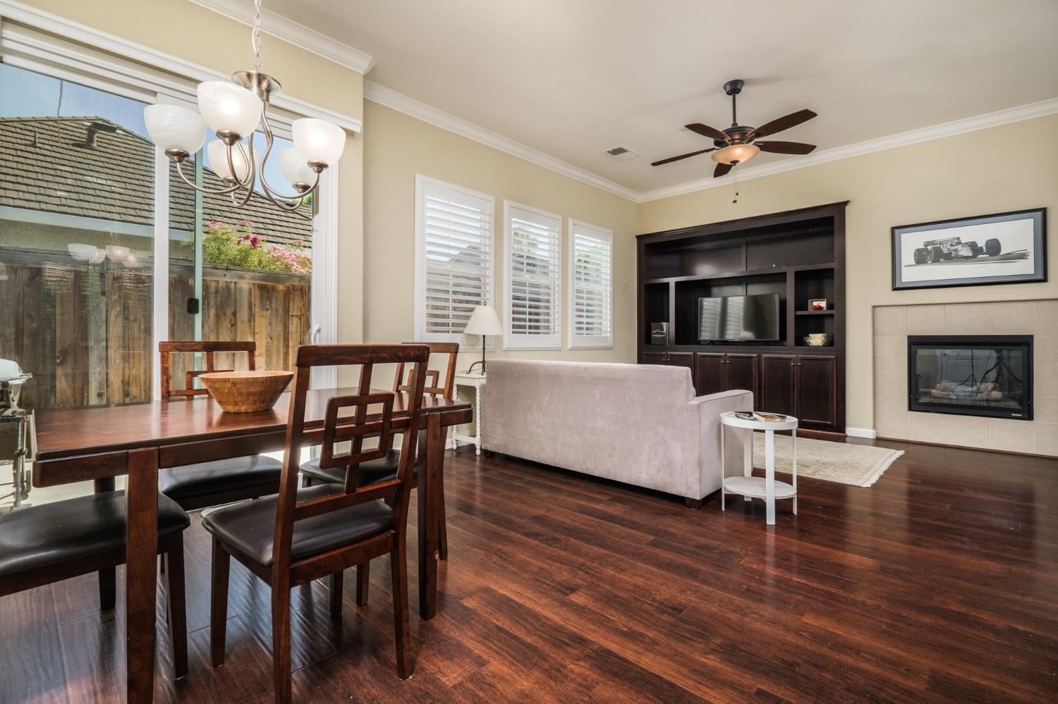 Lido Isle Lane, Sacramento, CA, 95831-5838