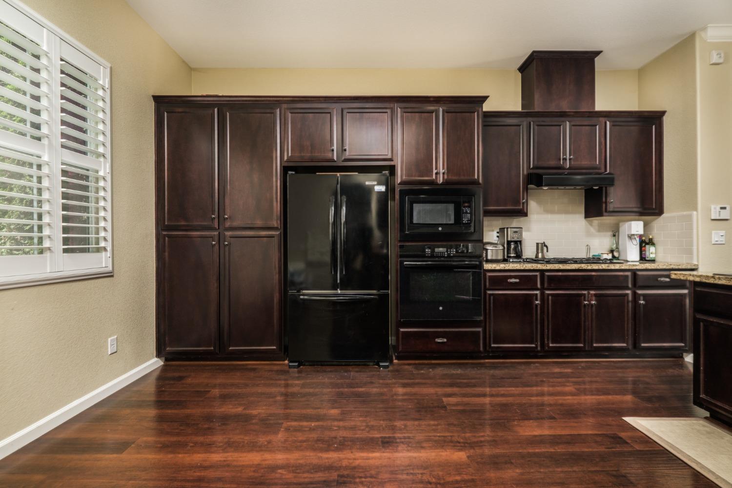 Lido Isle Lane, Sacramento, CA, 95831-5838