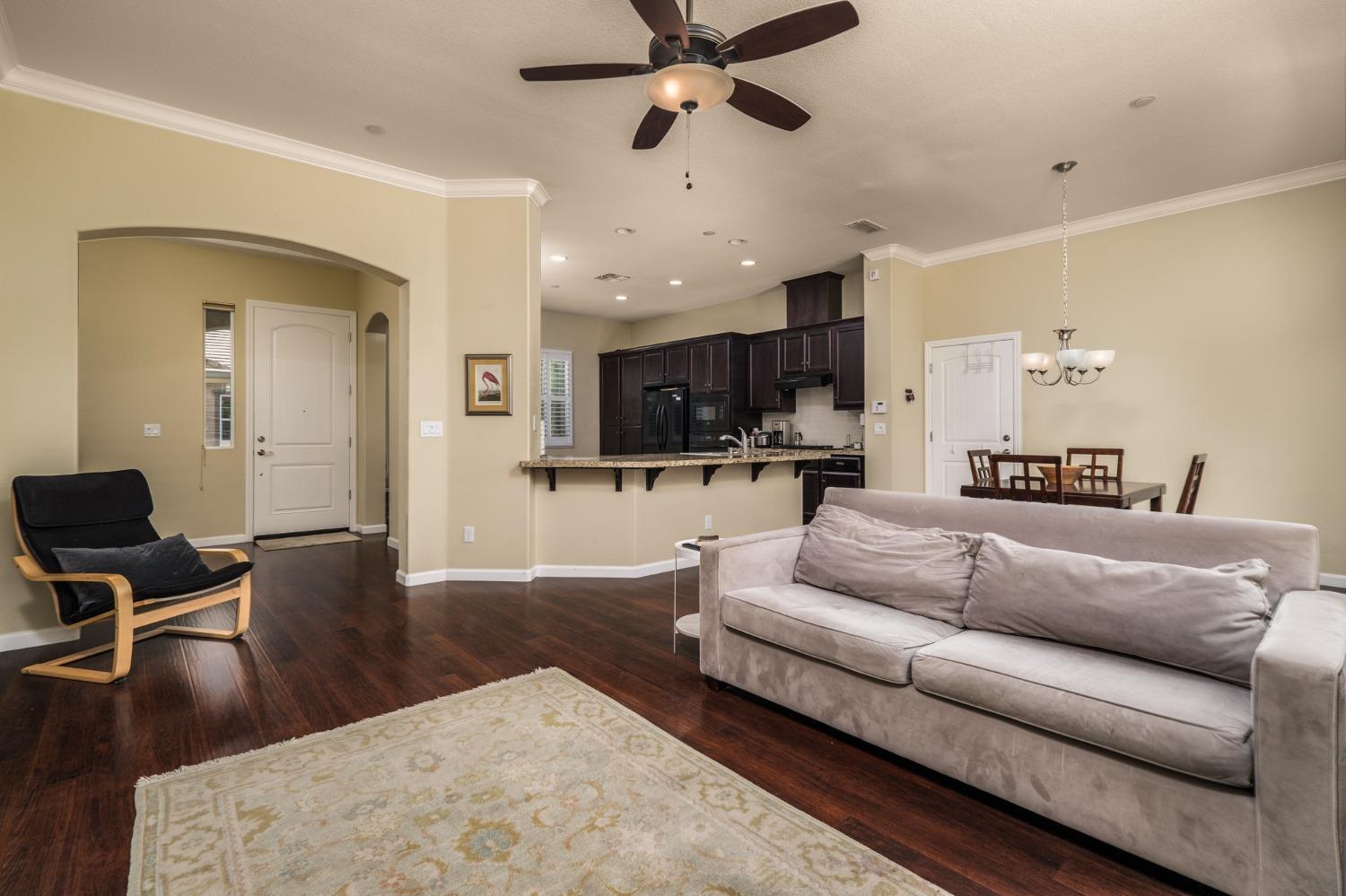 Lido Isle Lane, Sacramento, CA, 95831-5838