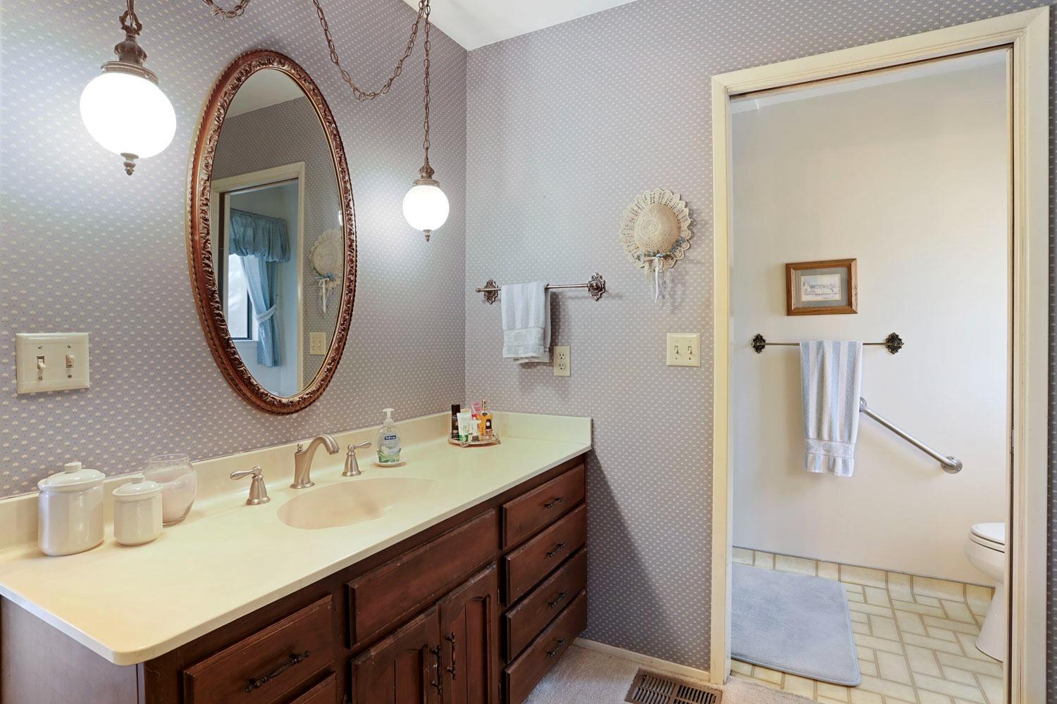 Detail Gallery Image 35 of 62 For 10780 Elkhorn Dr, Stockton,  CA 95209 - 3 Beds | 2/1 Baths