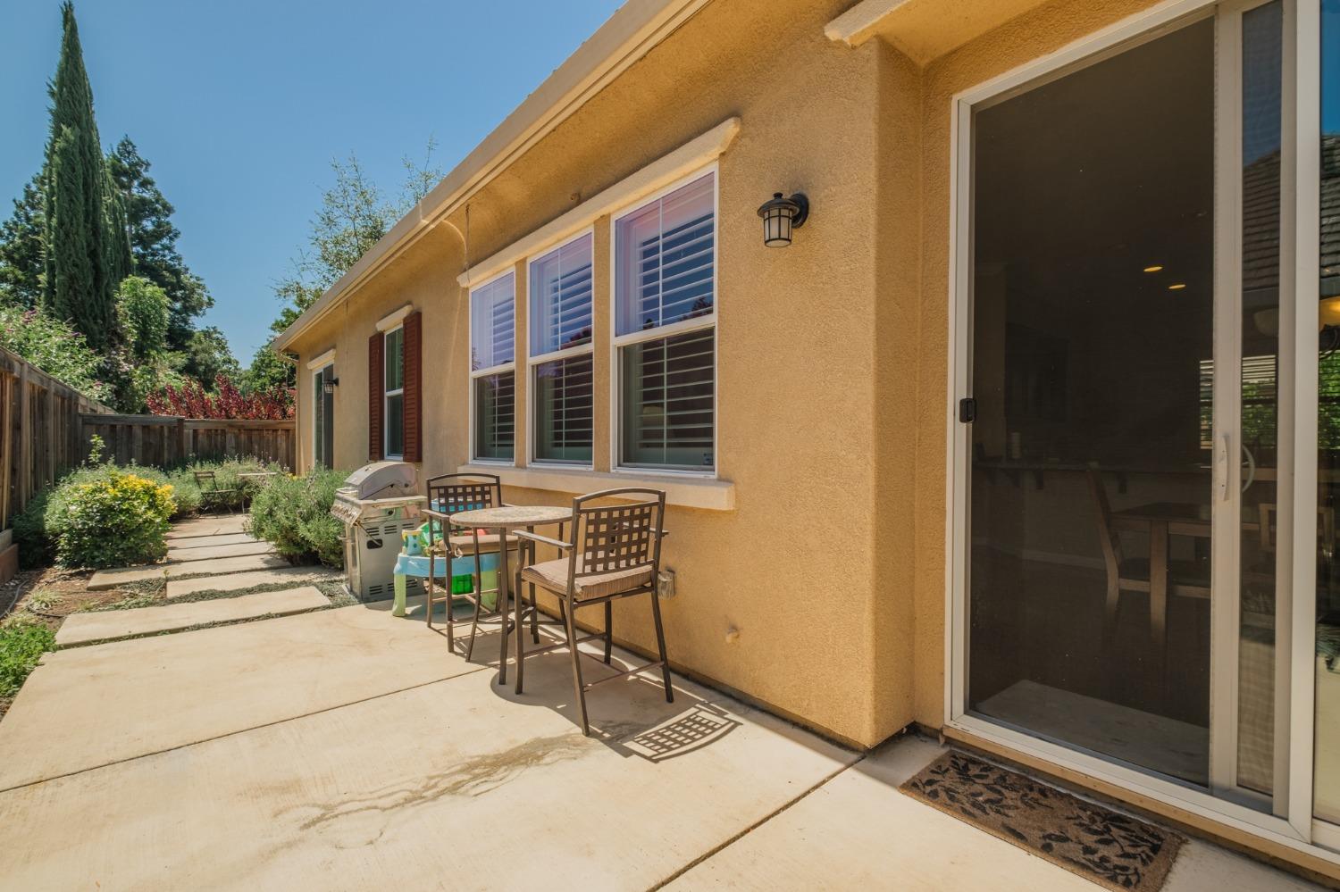 Lido Isle Lane, Sacramento, CA, 95831-5838