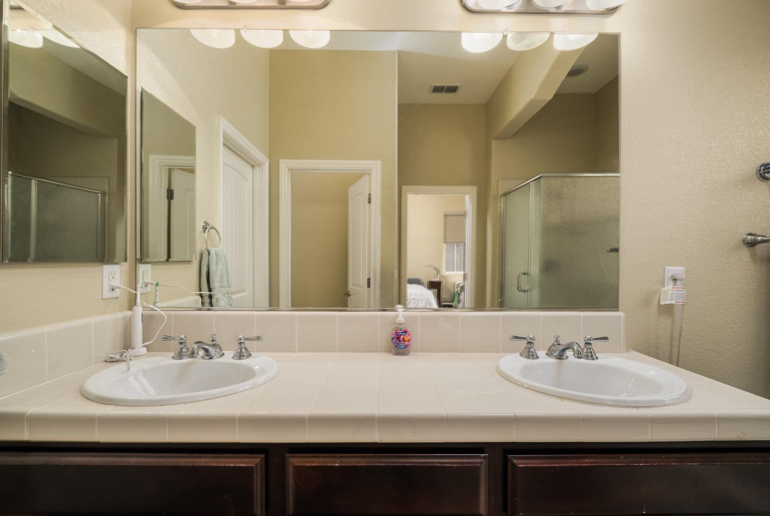 Lido Isle Lane, Sacramento, CA, 95831-5838