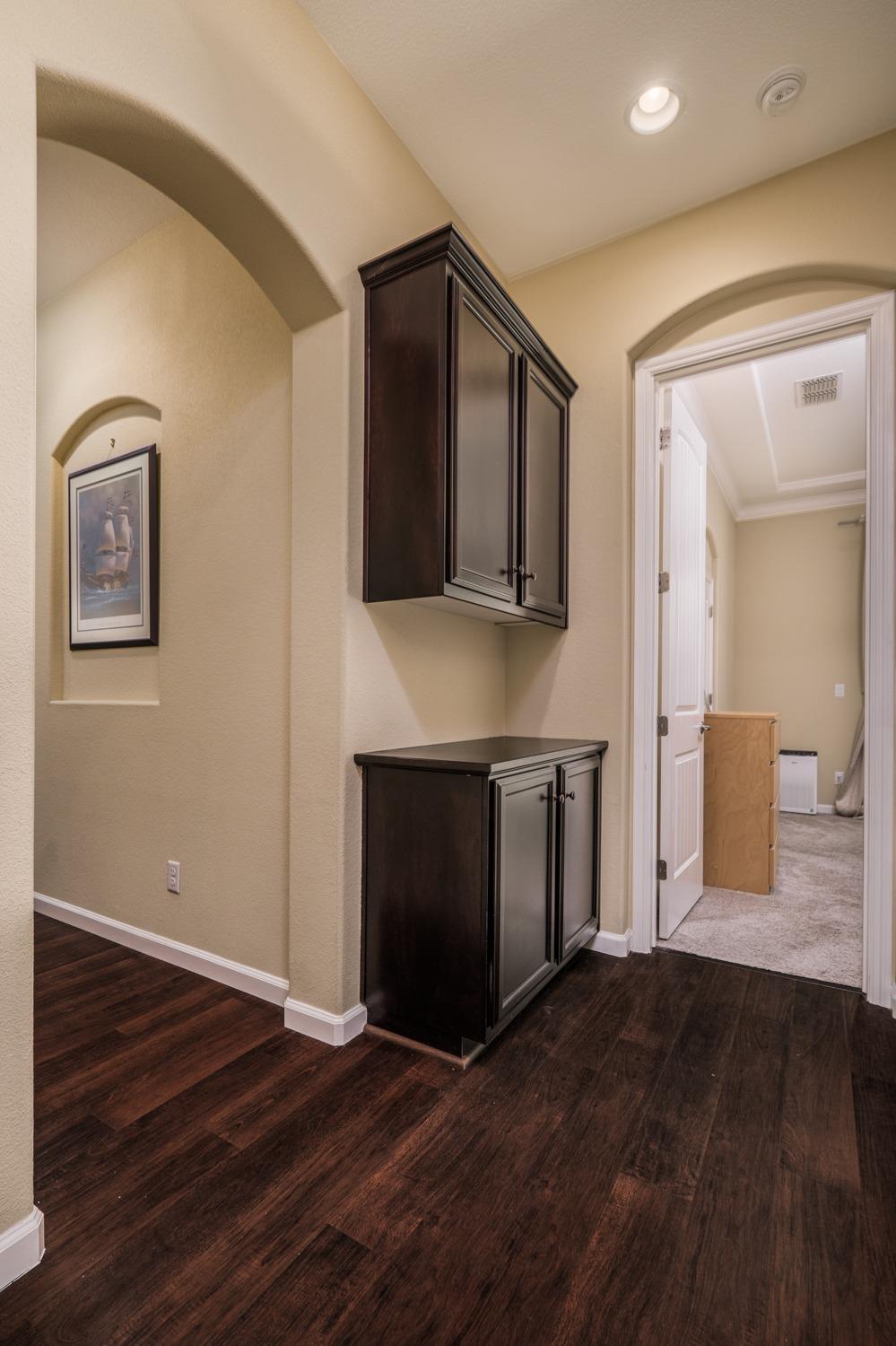 Lido Isle Lane, Sacramento, CA, 95831-5838