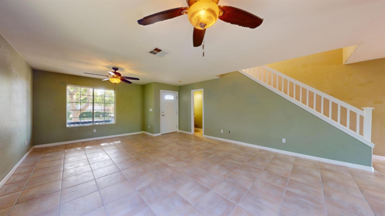 Detail Gallery Image 6 of 55 For 1170 S Highland Ave, Ripon,  CA 95366 - 4 Beds | 2/1 Baths