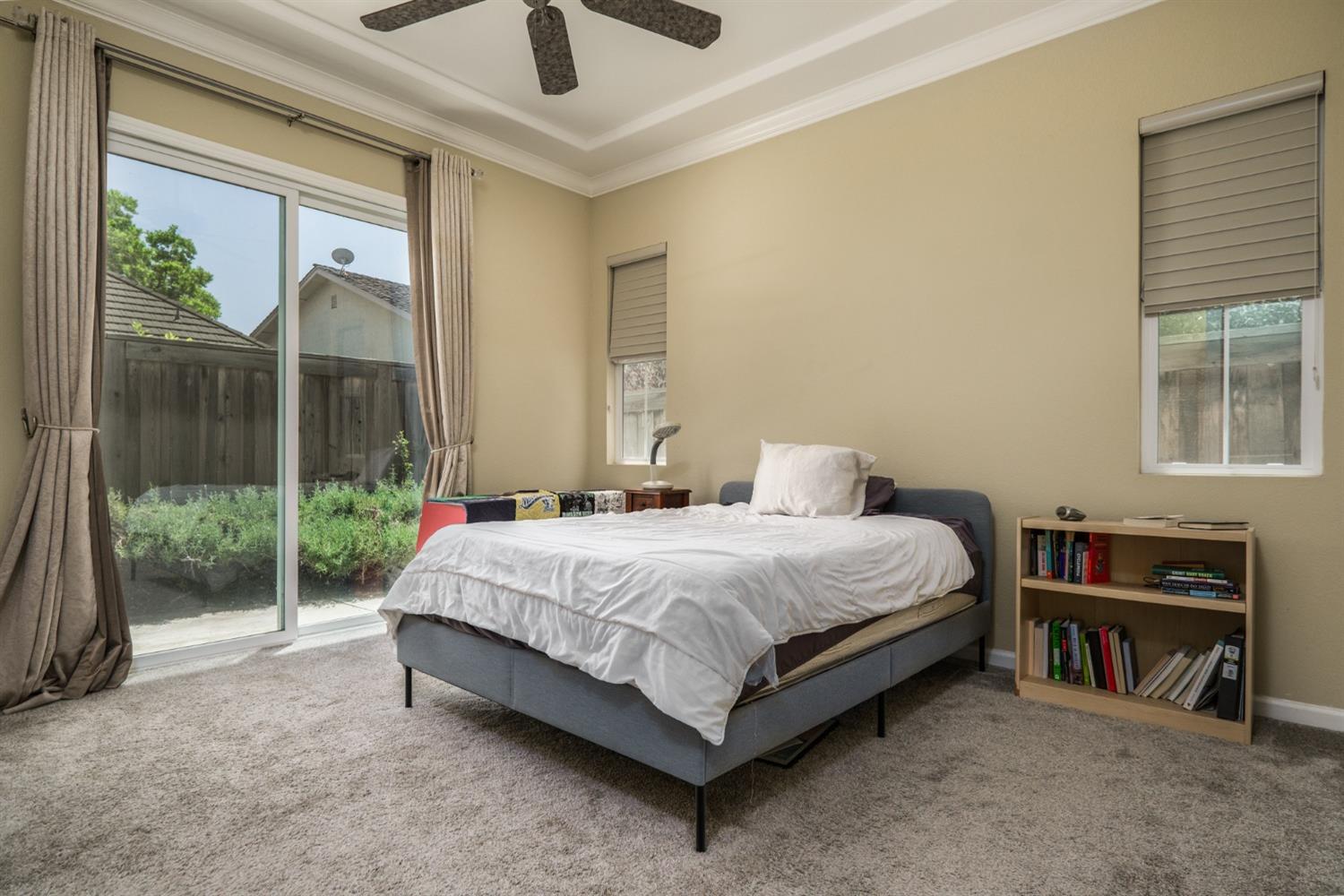 Lido Isle Lane, Sacramento, CA, 95831-5838
