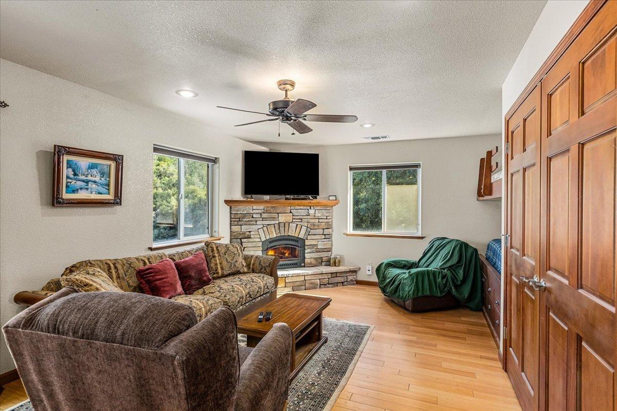 Detail Gallery Image 21 of 47 For 12841 Elster Place, Grass Valley,  CA 95949 - 1 Beds | 2 Baths