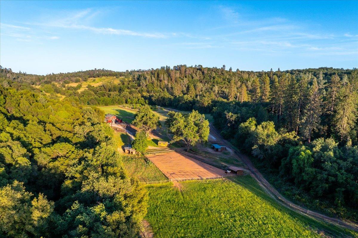 Detail Gallery Image 36 of 47 For 12841 Elster Place, Grass Valley,  CA 95949 - 1 Beds | 2 Baths