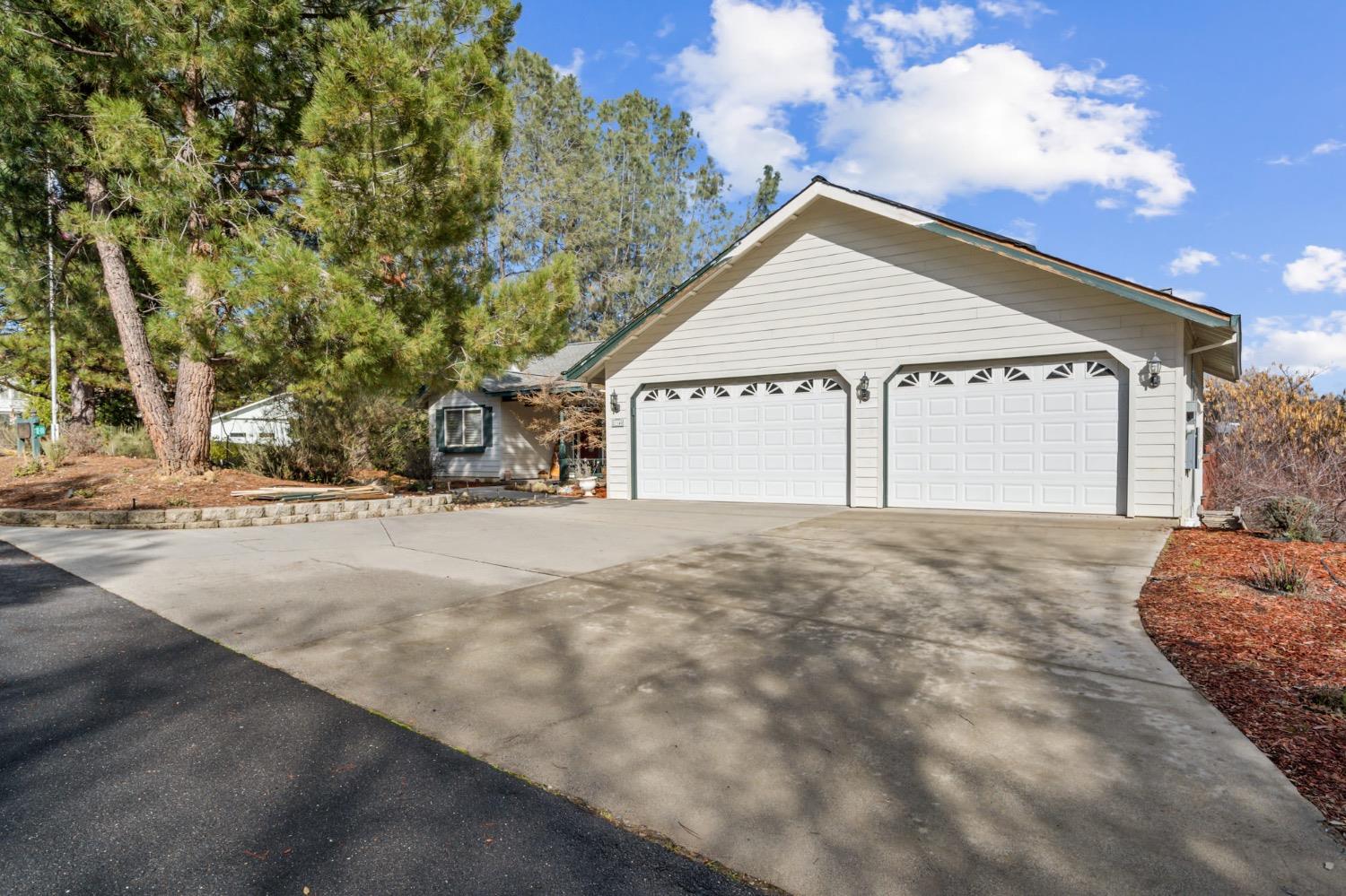 Detail Gallery Image 45 of 59 For 21140 Jimmersall Ln, Groveland,  CA 95321 - 4 Beds | 3/1 Baths