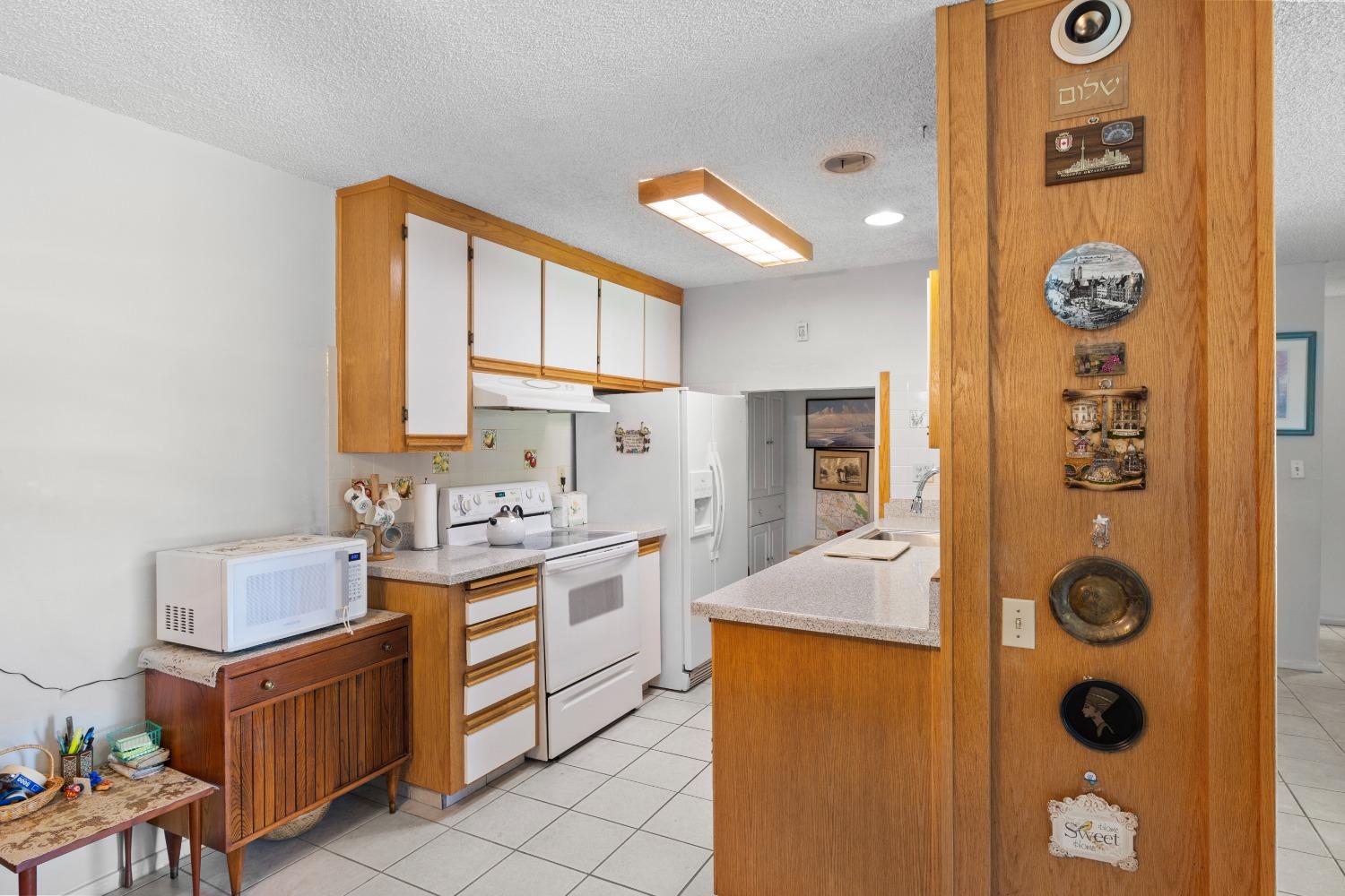 Shorepoint Court #109, Alameda, California image 12