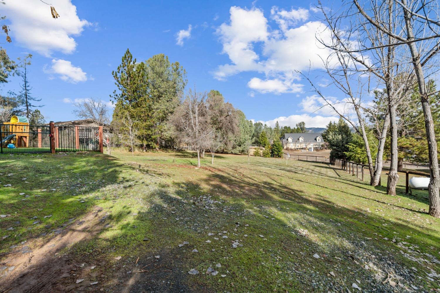 Detail Gallery Image 47 of 59 For 21140 Jimmersall Ln, Groveland,  CA 95321 - 4 Beds | 3/1 Baths