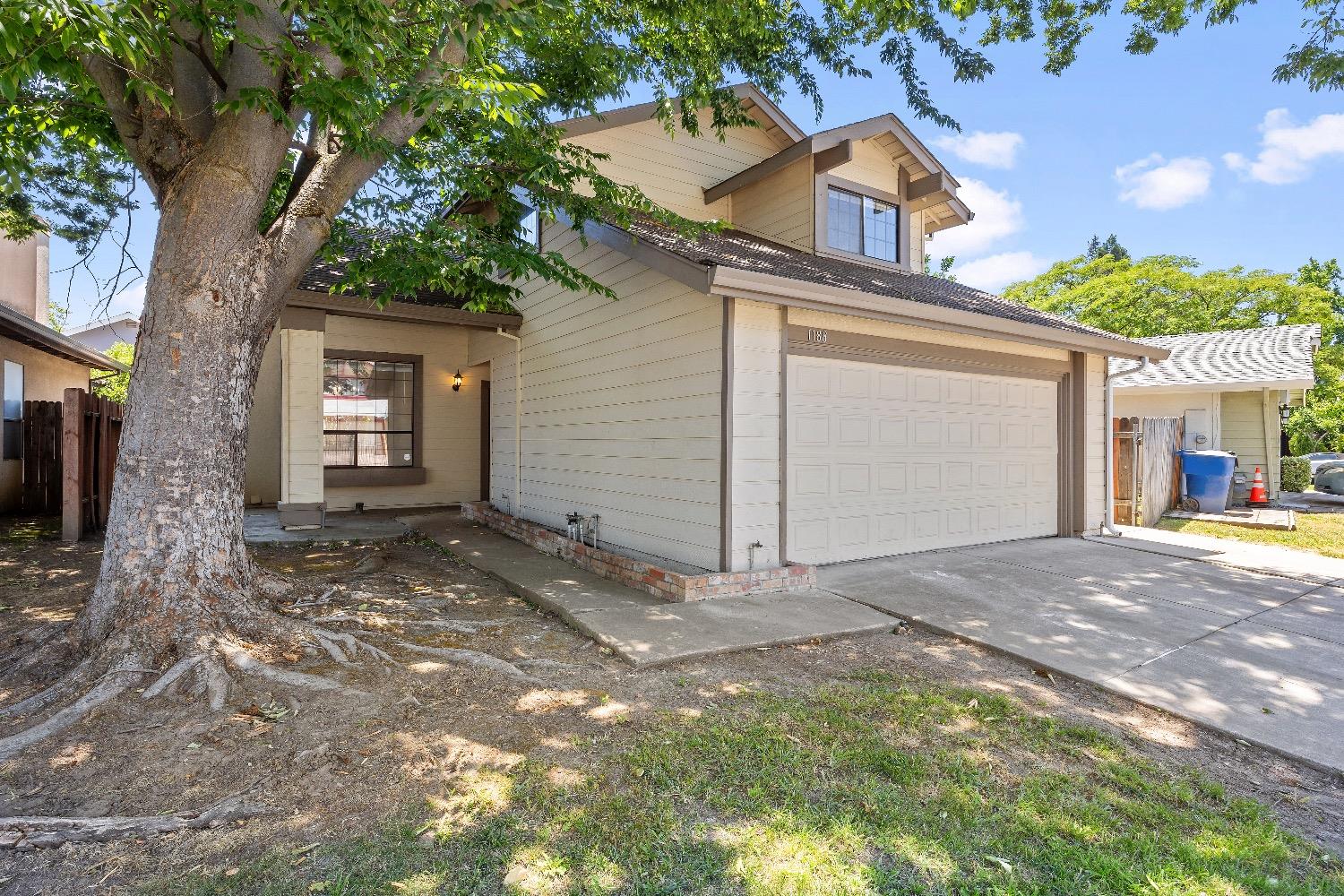 Detail Gallery Image 1 of 1 For 1188 Rio Royal Way, Sacramento,  CA 95834 - 3 Beds | 2/1 Baths