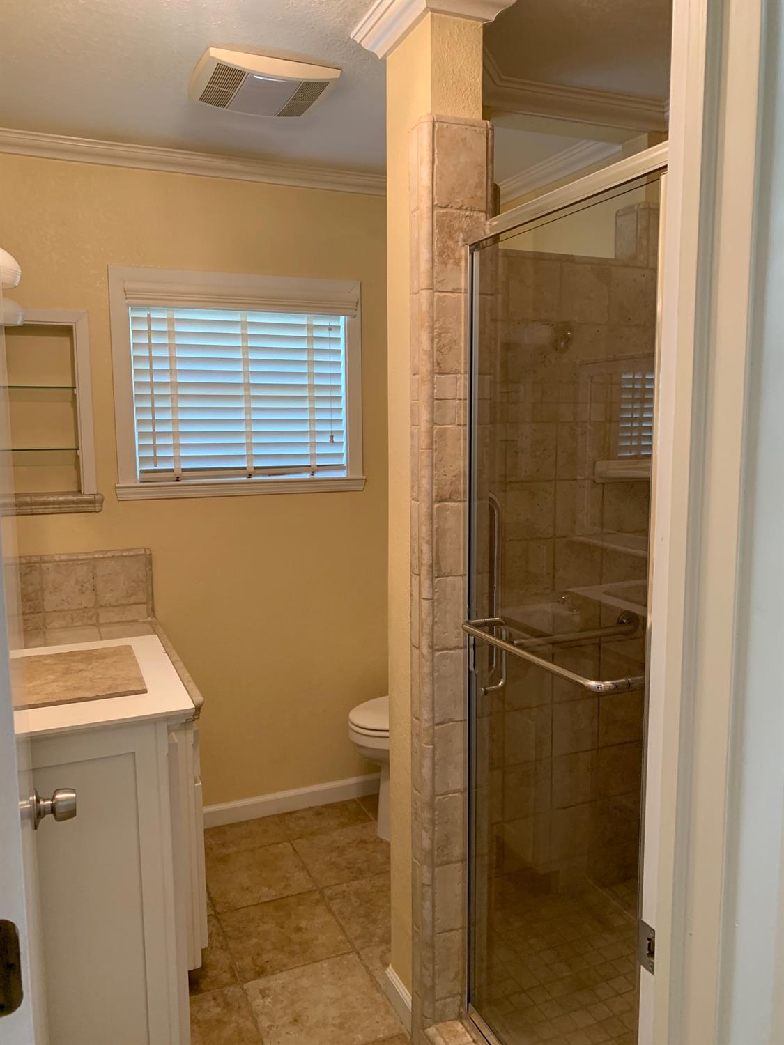 Detail Gallery Image 25 of 65 For 441 Trinity Ave, Yuba City,  CA 95991 - 3 Beds | 2/1 Baths