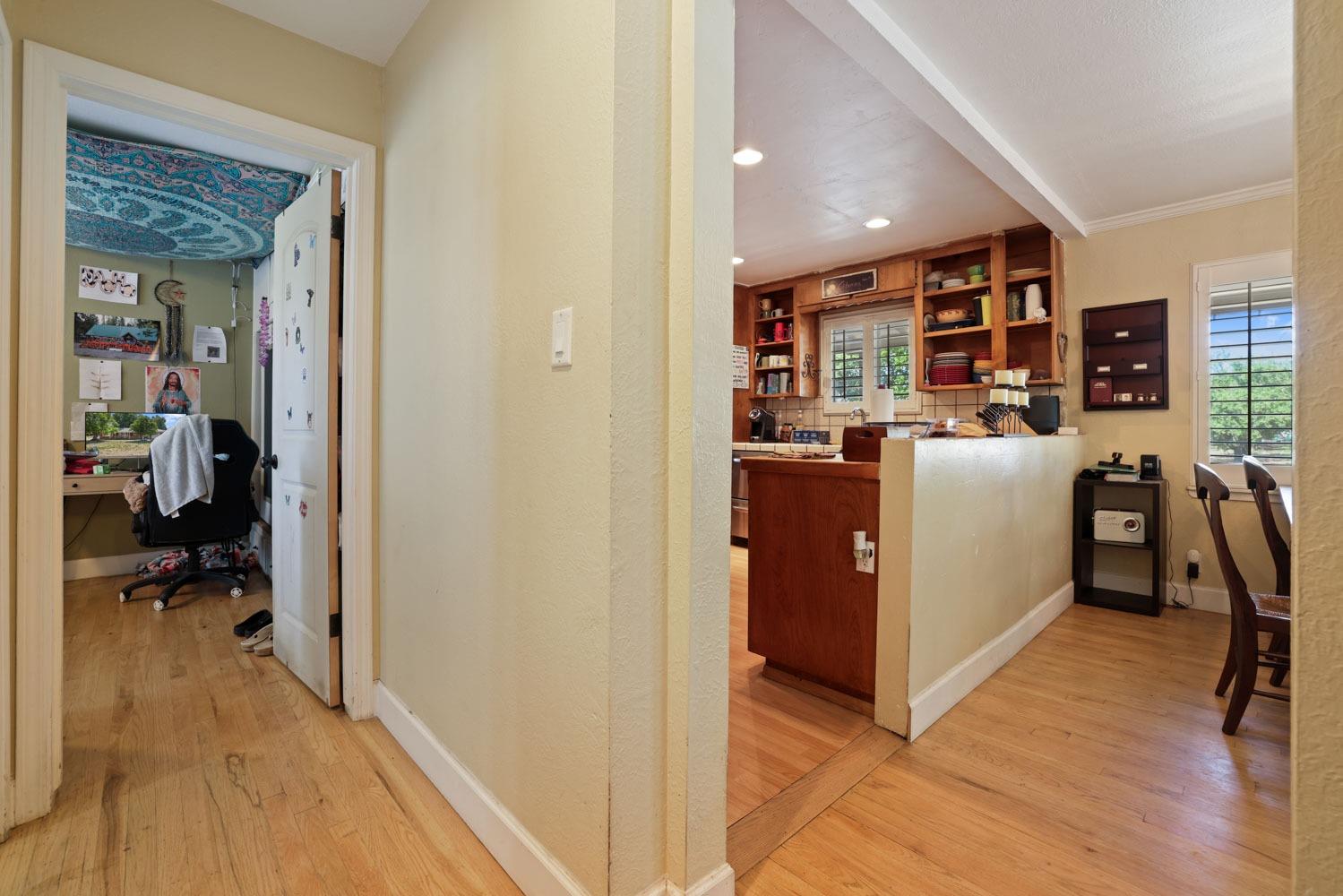 Detail Gallery Image 31 of 45 For 1100 Pauline Ave, Modesto,  CA 95358 - 3 Beds | 2 Baths