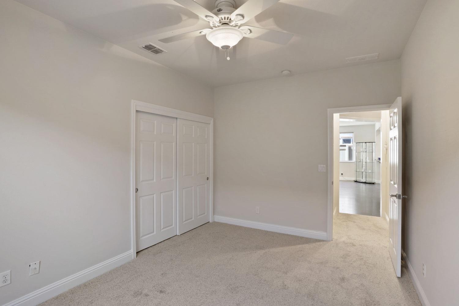 Detail Gallery Image 18 of 55 For 2375 Degroot Ln, Manteca,  CA 95336 - 2 Beds | 2 Baths