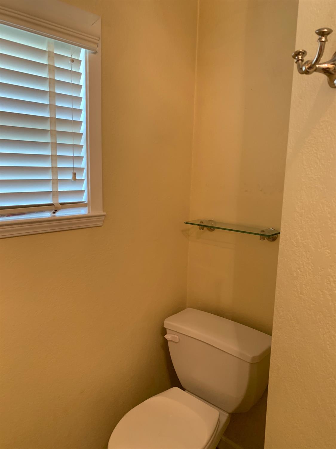 Detail Gallery Image 26 of 65 For 441 Trinity Ave, Yuba City,  CA 95991 - 3 Beds | 2/1 Baths