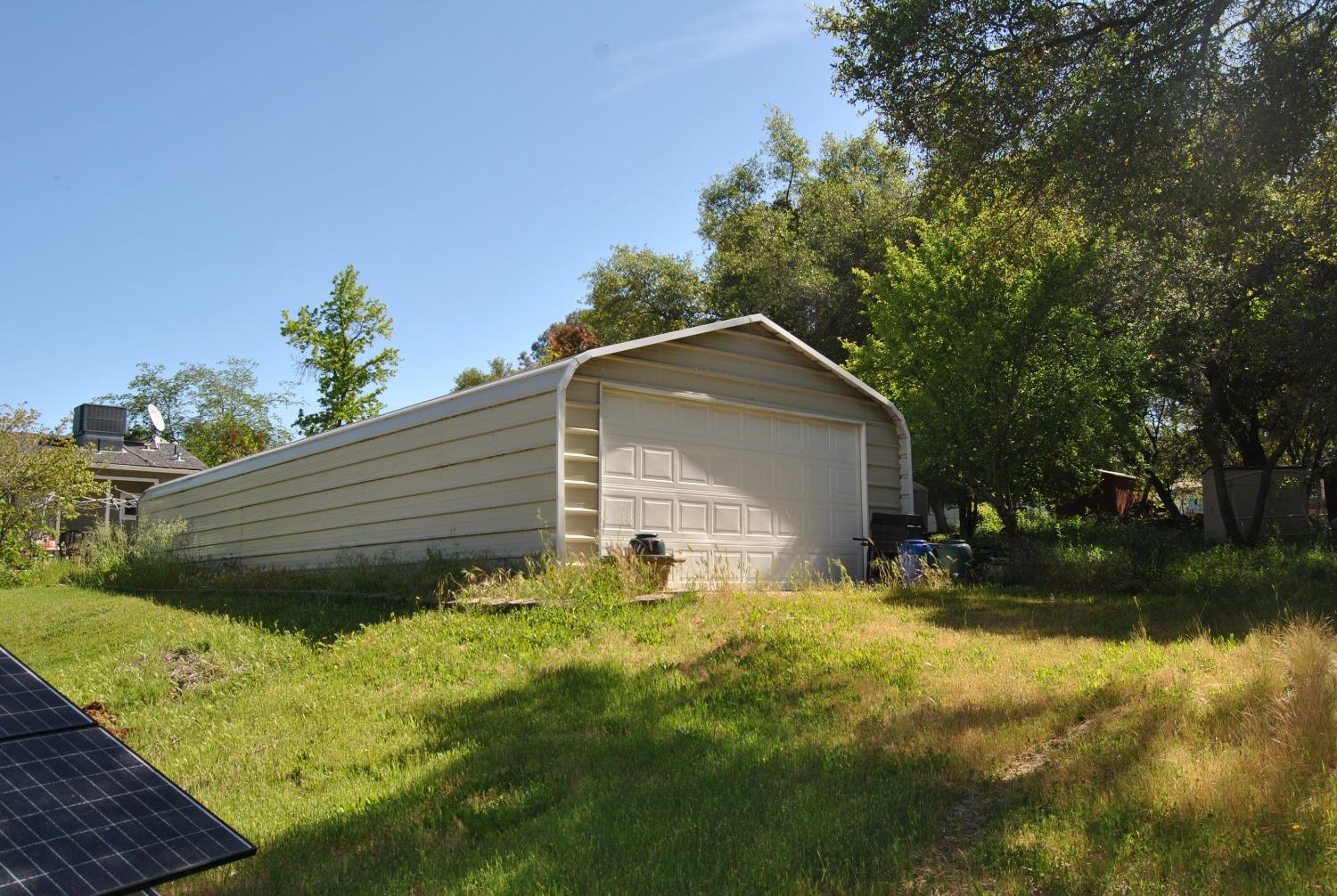 Detail Gallery Image 7 of 11 For 4085 Durock Ct, Shingle Springs,  CA 95682 - 4 Beds | 2 Baths