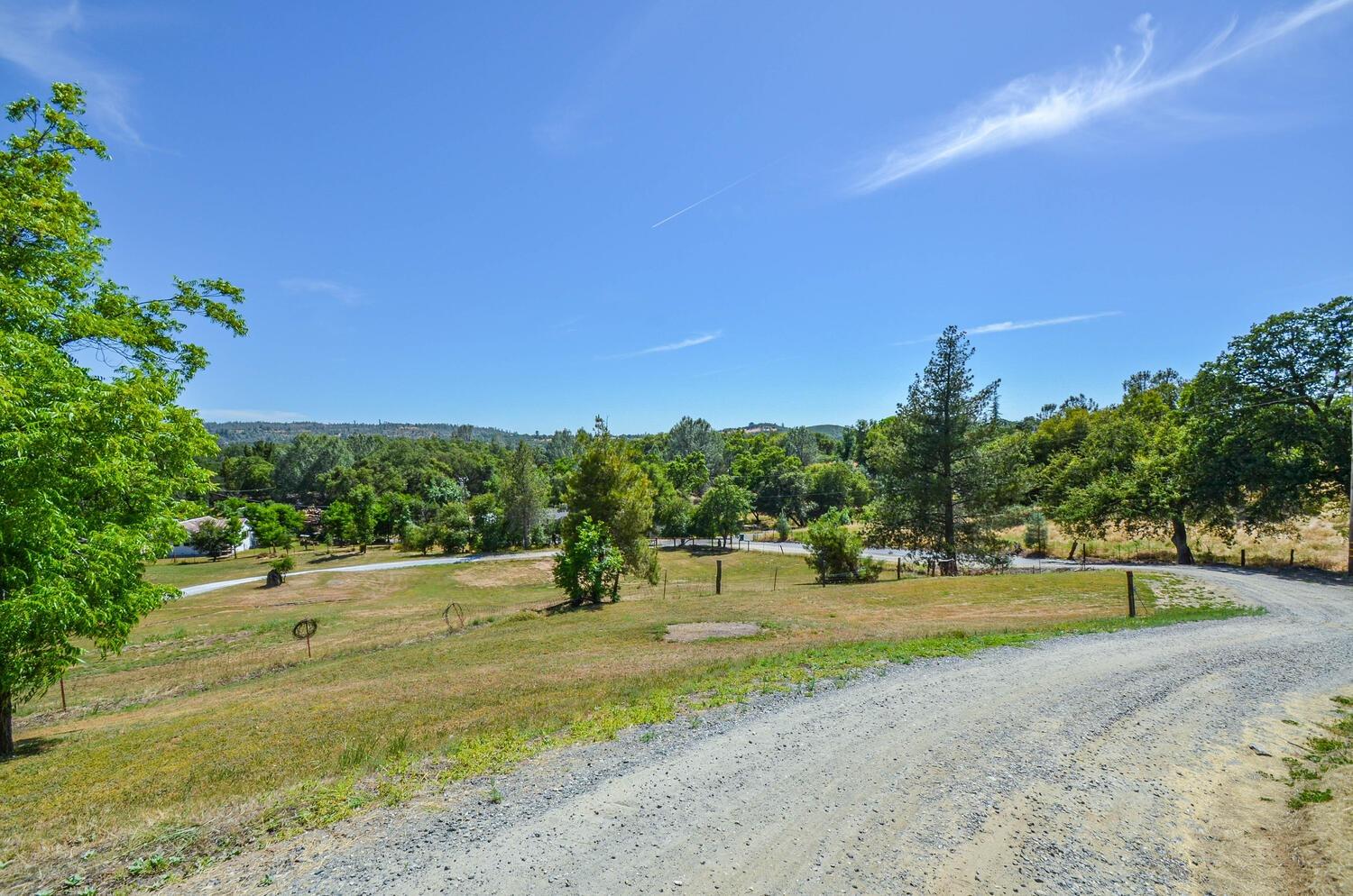 Wilcox Ranch Road, Sonora, California image 2