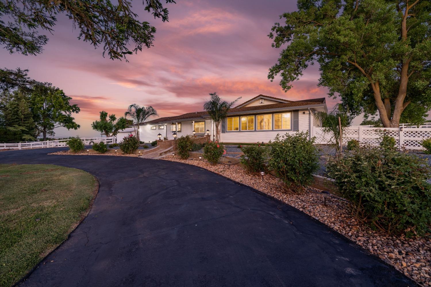 Detail Gallery Image 77 of 82 For 11920 Sheldon Lake Dr, Elk Grove,  CA 95624 - 4 Beds | 3 Baths