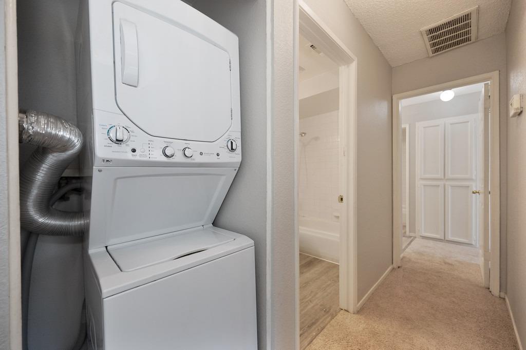 Detail Gallery Image 25 of 40 For 7283 Florin Mall Dr #6,  Sacramento,  CA 95823 - 2 Beds | 2 Baths