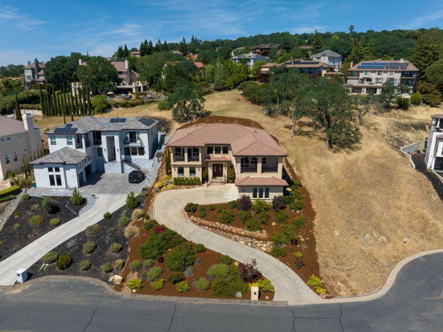 Detail Gallery Image 47 of 58 For 2781 via Fiori, El Dorado Hills,  CA 95762 - 4 Beds | 4/1 Baths