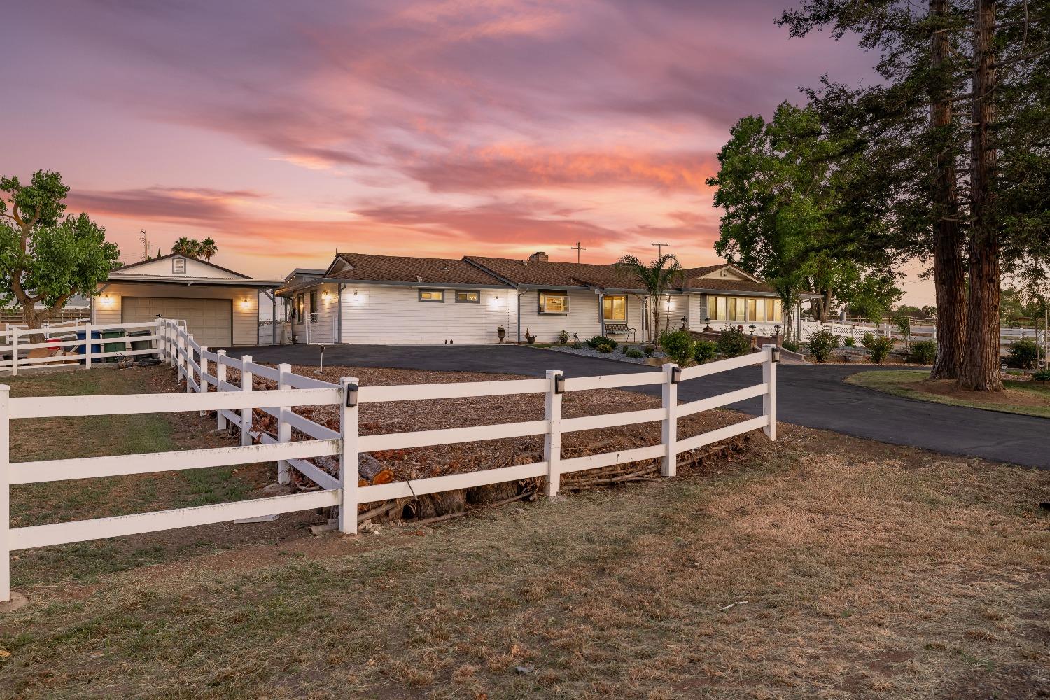 Detail Gallery Image 70 of 82 For 11920 Sheldon Lake Dr, Elk Grove,  CA 95624 - 4 Beds | 3 Baths