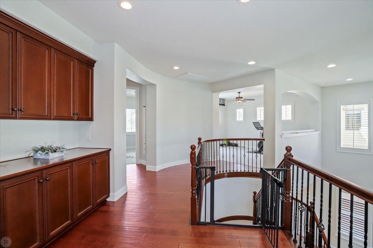 Detail Gallery Image 39 of 94 For 4084 Chiavari Way, Manteca,  CA 95337 - 4 Beds | 3/1 Baths