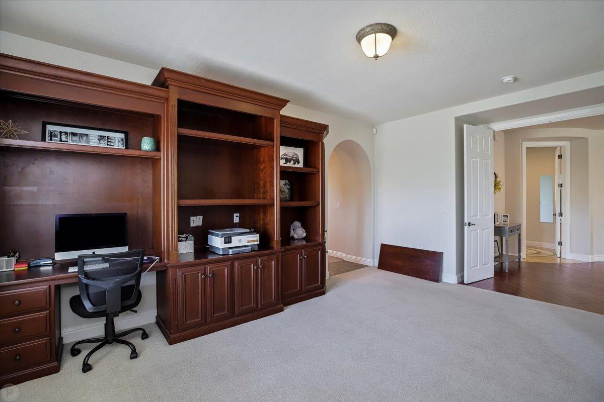 Detail Gallery Image 63 of 94 For 4084 Chiavari Way, Manteca,  CA 95337 - 4 Beds | 3/1 Baths