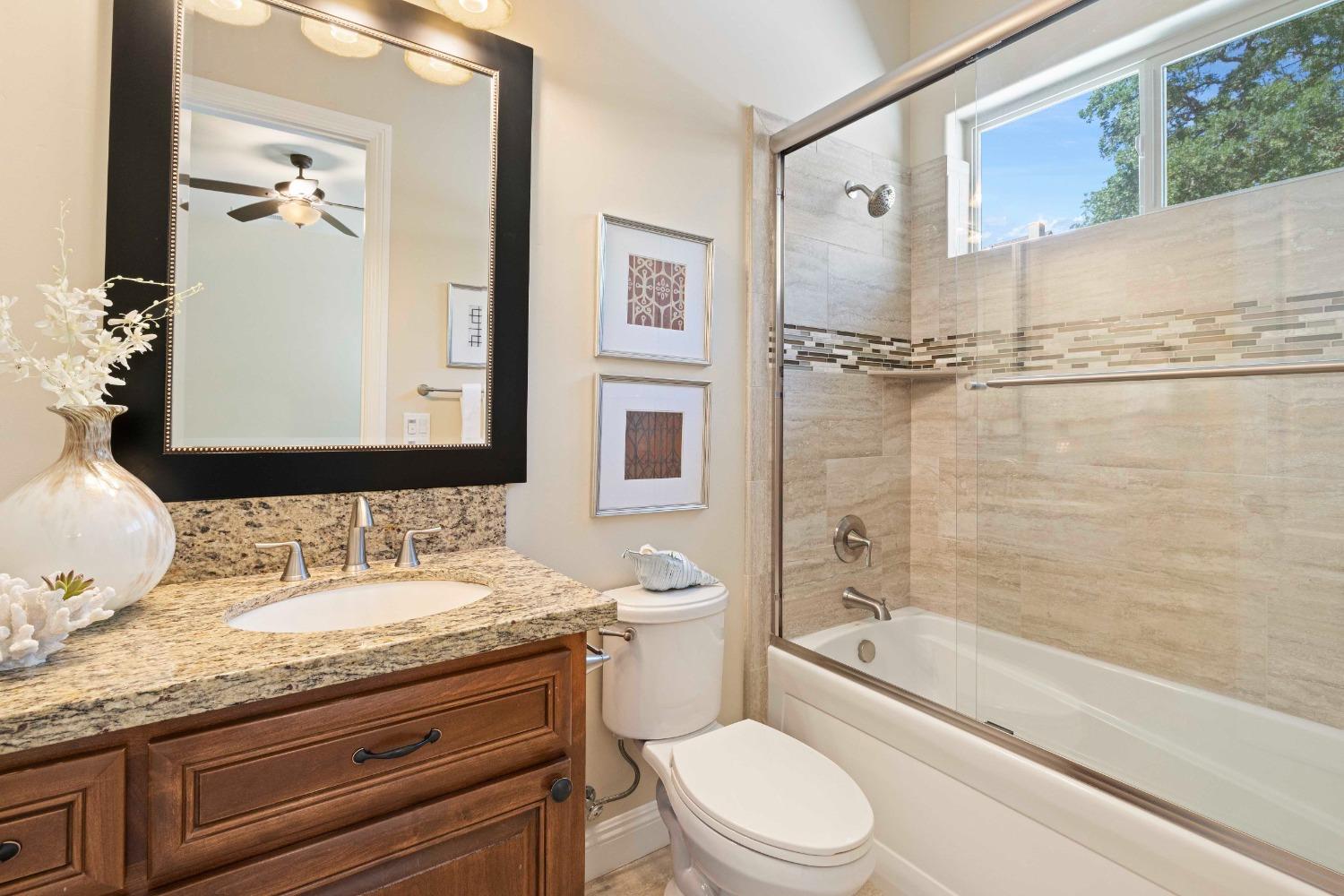 Detail Gallery Image 38 of 58 For 2781 via Fiori, El Dorado Hills,  CA 95762 - 4 Beds | 4/1 Baths