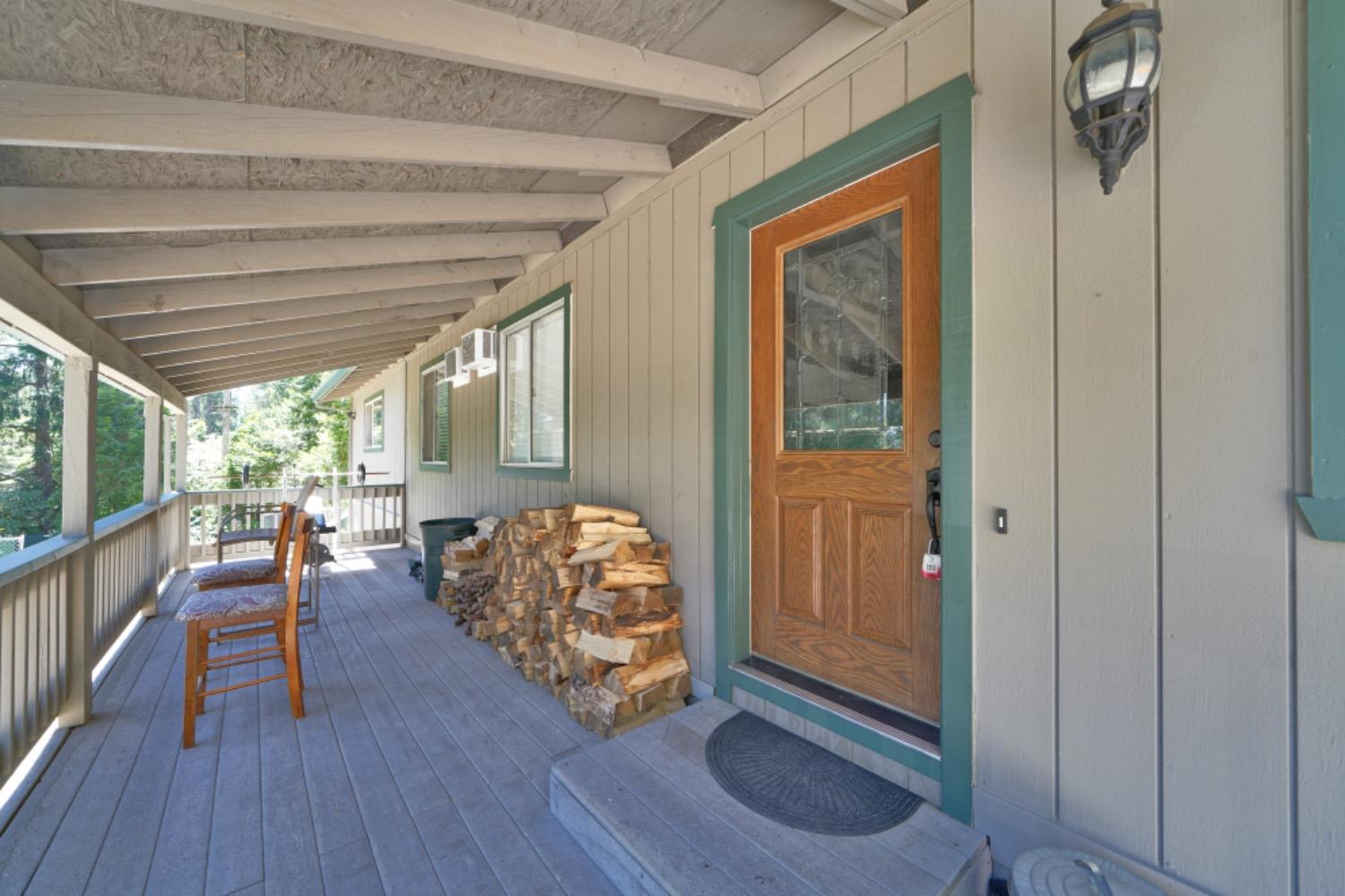 Detail Gallery Image 5 of 45 For 5933 Pony Express Trl, Pollock Pines,  CA 95726 - 3 Beds | 2 Baths