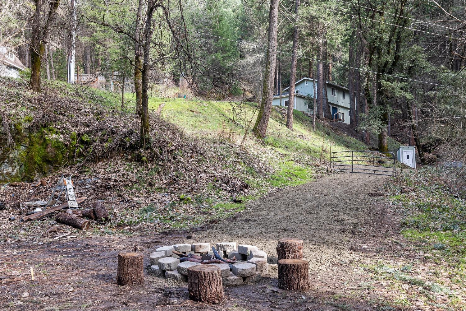 Detail Gallery Image 19 of 24 For 14463 Arrowhead Mine, Grass Valley,  CA 95945 - 3 Beds | 2 Baths