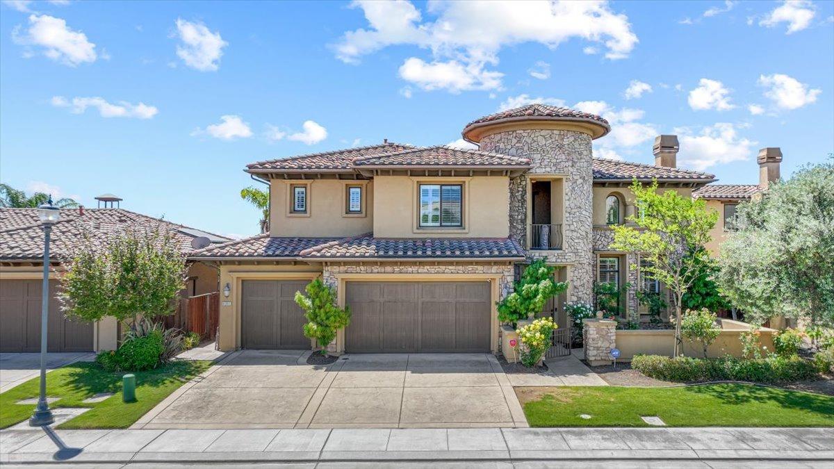 Detail Gallery Image 1 of 94 For 4084 Chiavari Way, Manteca,  CA 95337 - 4 Beds | 3/1 Baths