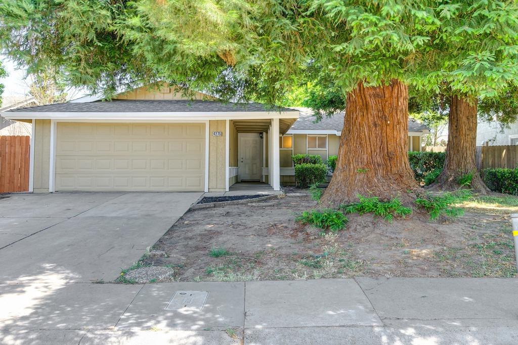 Detail Gallery Image 1 of 22 For 4275 Archean Way, Sacramento,  CA 95823 - 3 Beds | 2 Baths