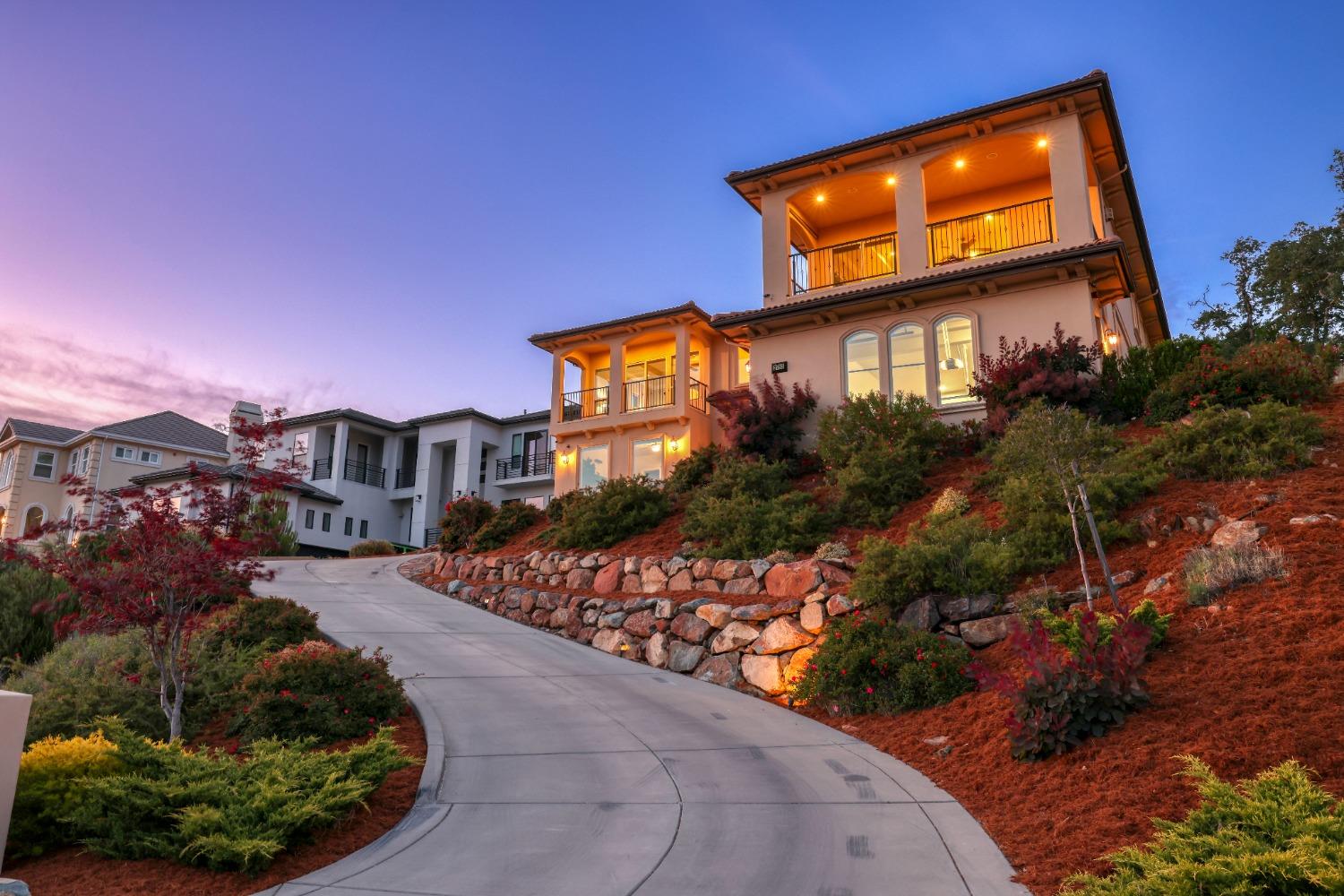 Detail Gallery Image 23 of 58 For 2781 via Fiori, El Dorado Hills,  CA 95762 - 4 Beds | 4/1 Baths