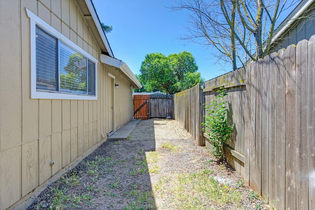 Detail Gallery Image 22 of 22 For 4275 Archean Way, Sacramento,  CA 95823 - 3 Beds | 2 Baths