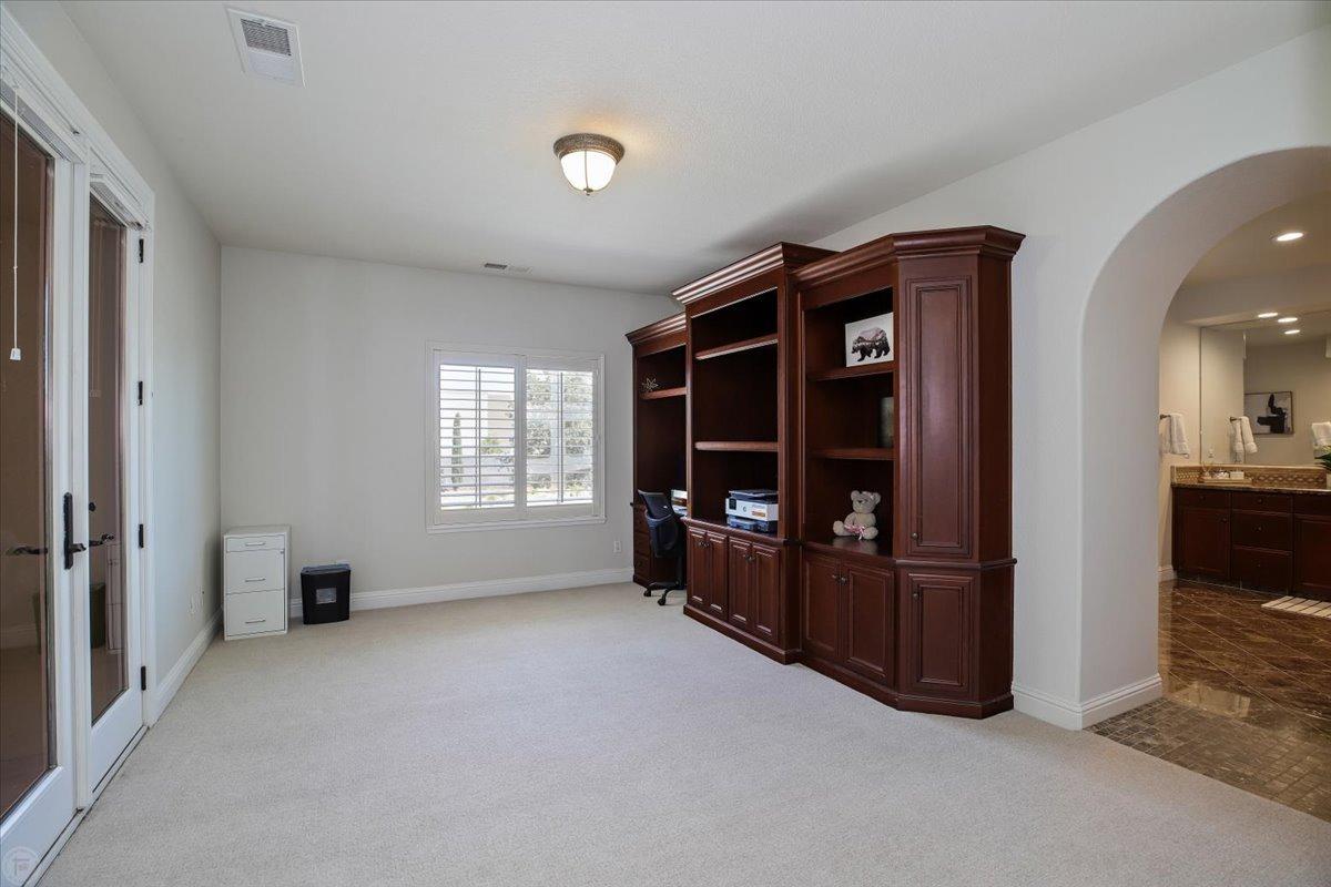 Detail Gallery Image 61 of 94 For 4084 Chiavari Way, Manteca,  CA 95337 - 4 Beds | 3/1 Baths