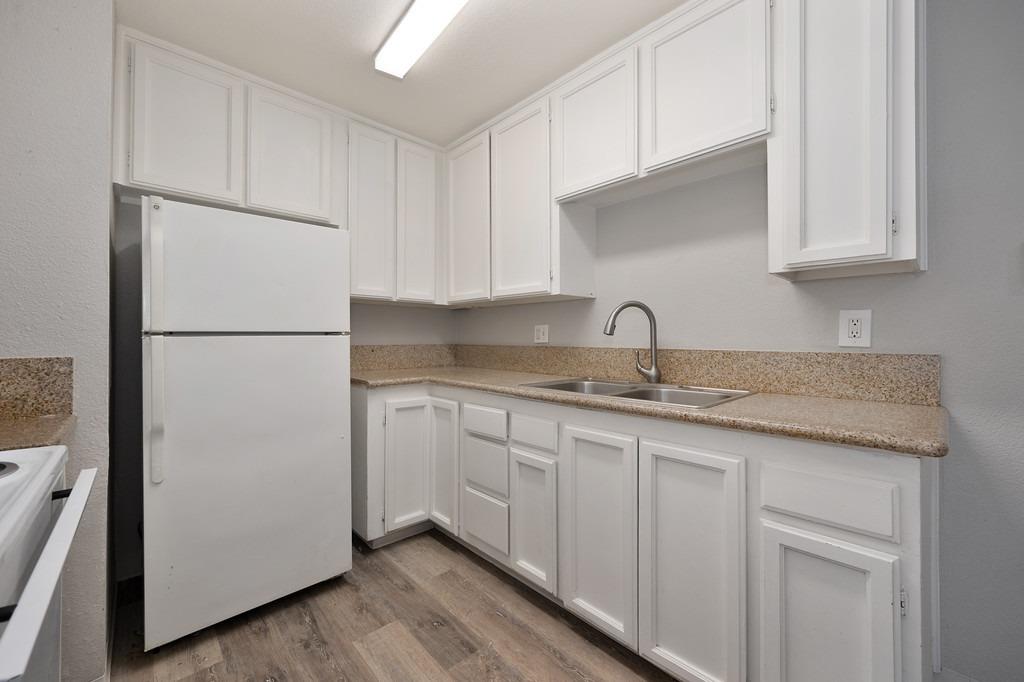 Detail Gallery Image 21 of 40 For 7283 Florin Mall Dr #6,  Sacramento,  CA 95823 - 2 Beds | 2 Baths