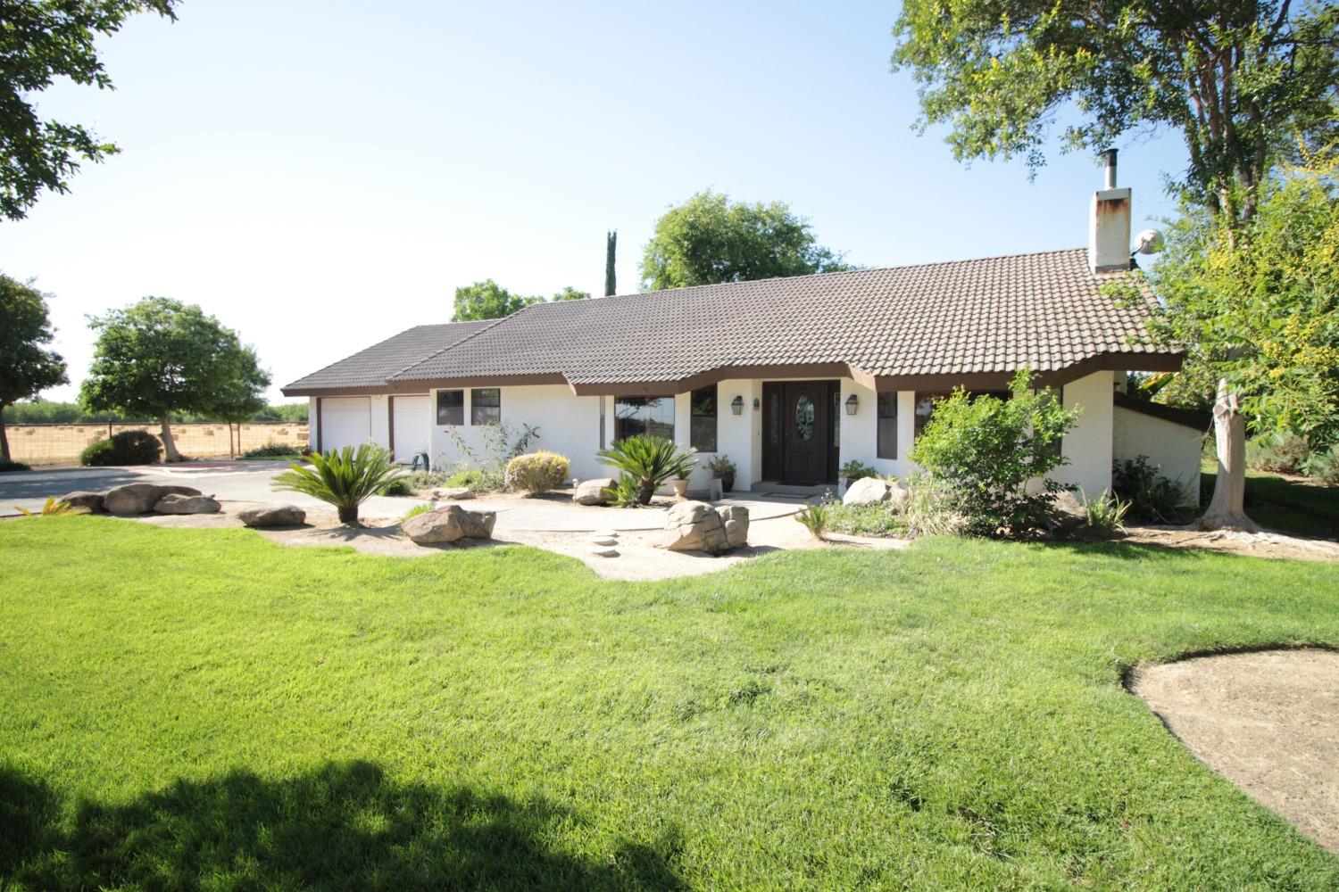 Detail Gallery Image 1 of 1 For 18787 Avenue 18 1/2, Madera,  CA 93637 - 3 Beds | 2/1 Baths