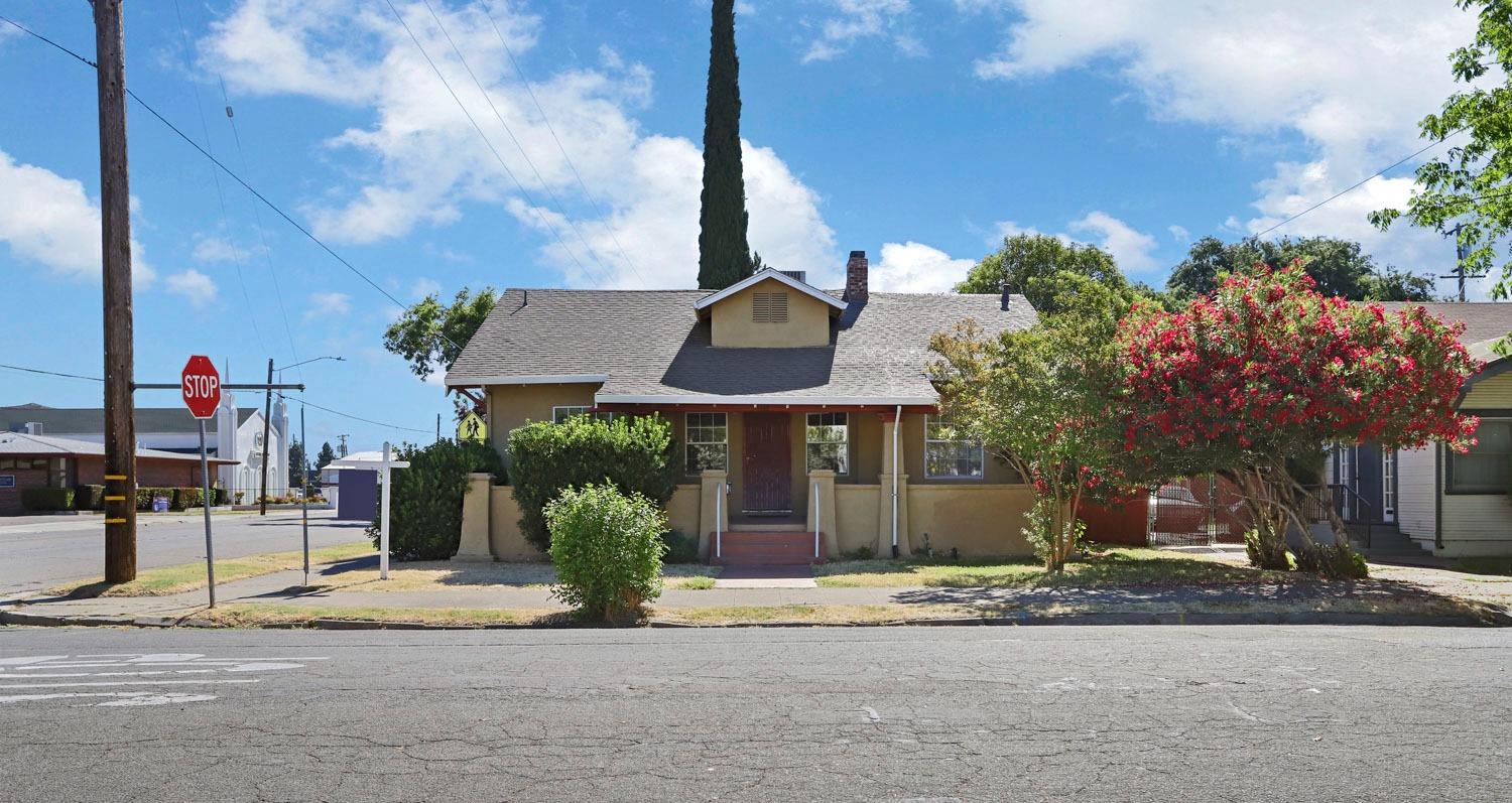 Detail Gallery Image 1 of 1 For 1446 N Edison Street, Stockton,  CA 95203 - 3 Beds | 2 Baths