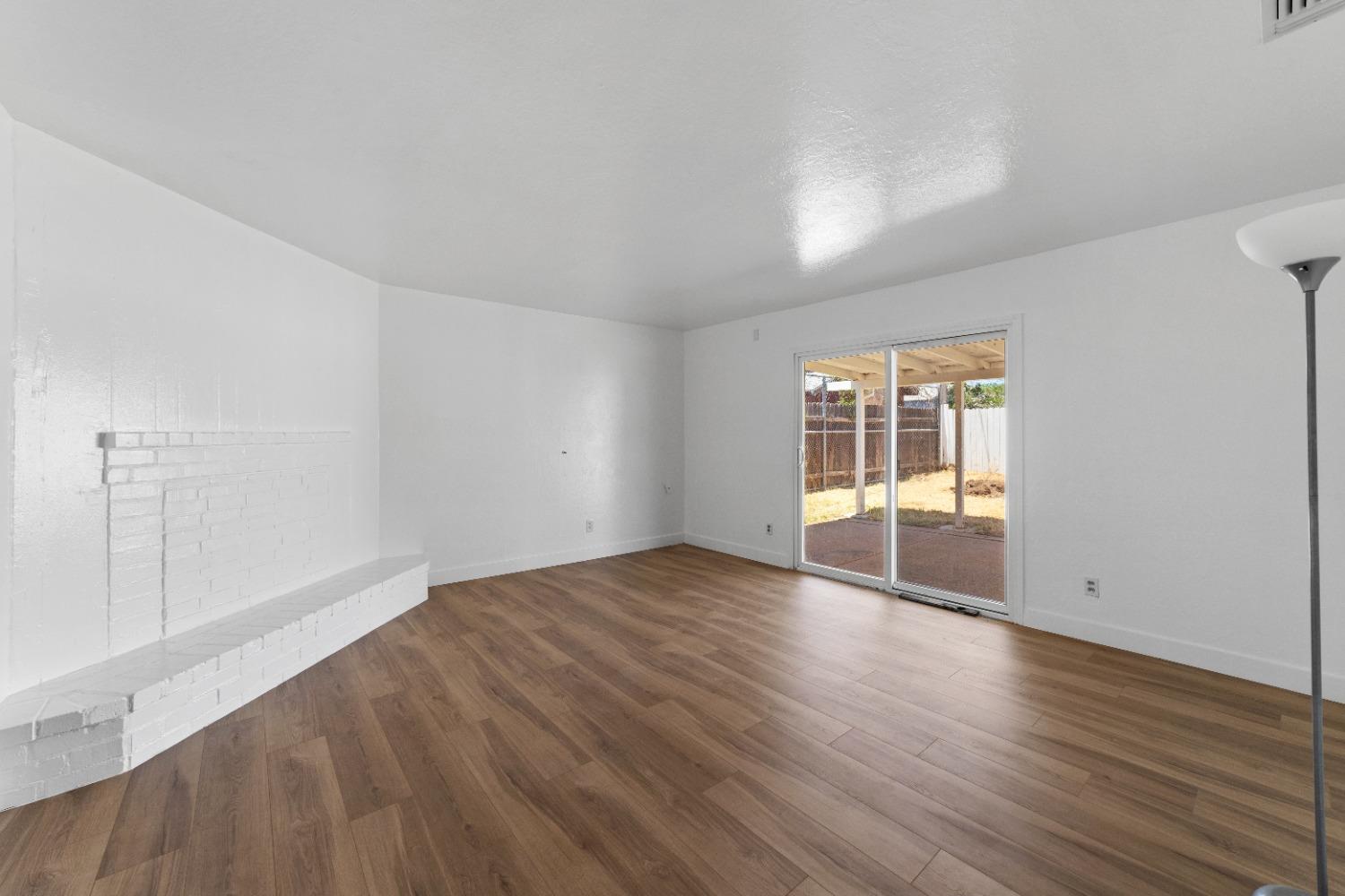 Arcano Way, Rio Linda, California image 11
