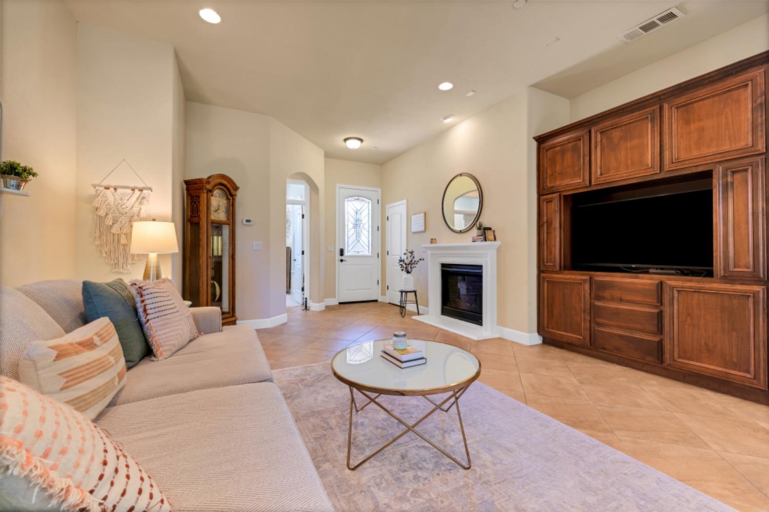 Orchard Circle, Penryn, California image 8