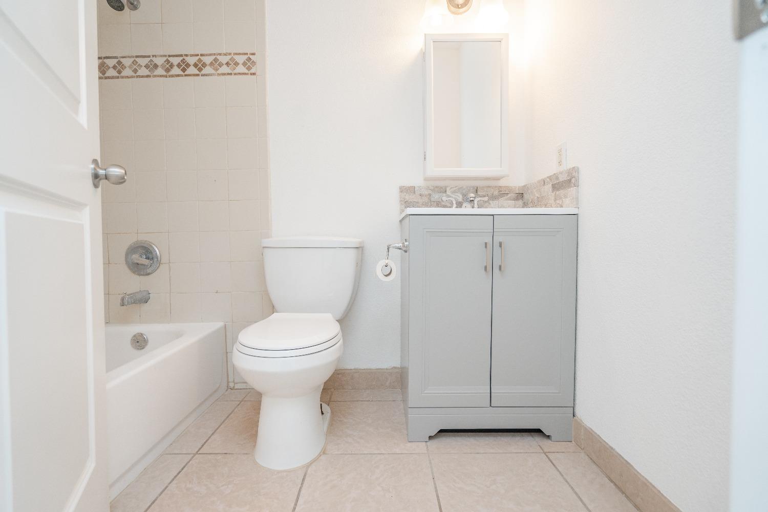 Sapphire Dr #2, Auburn, California image 13