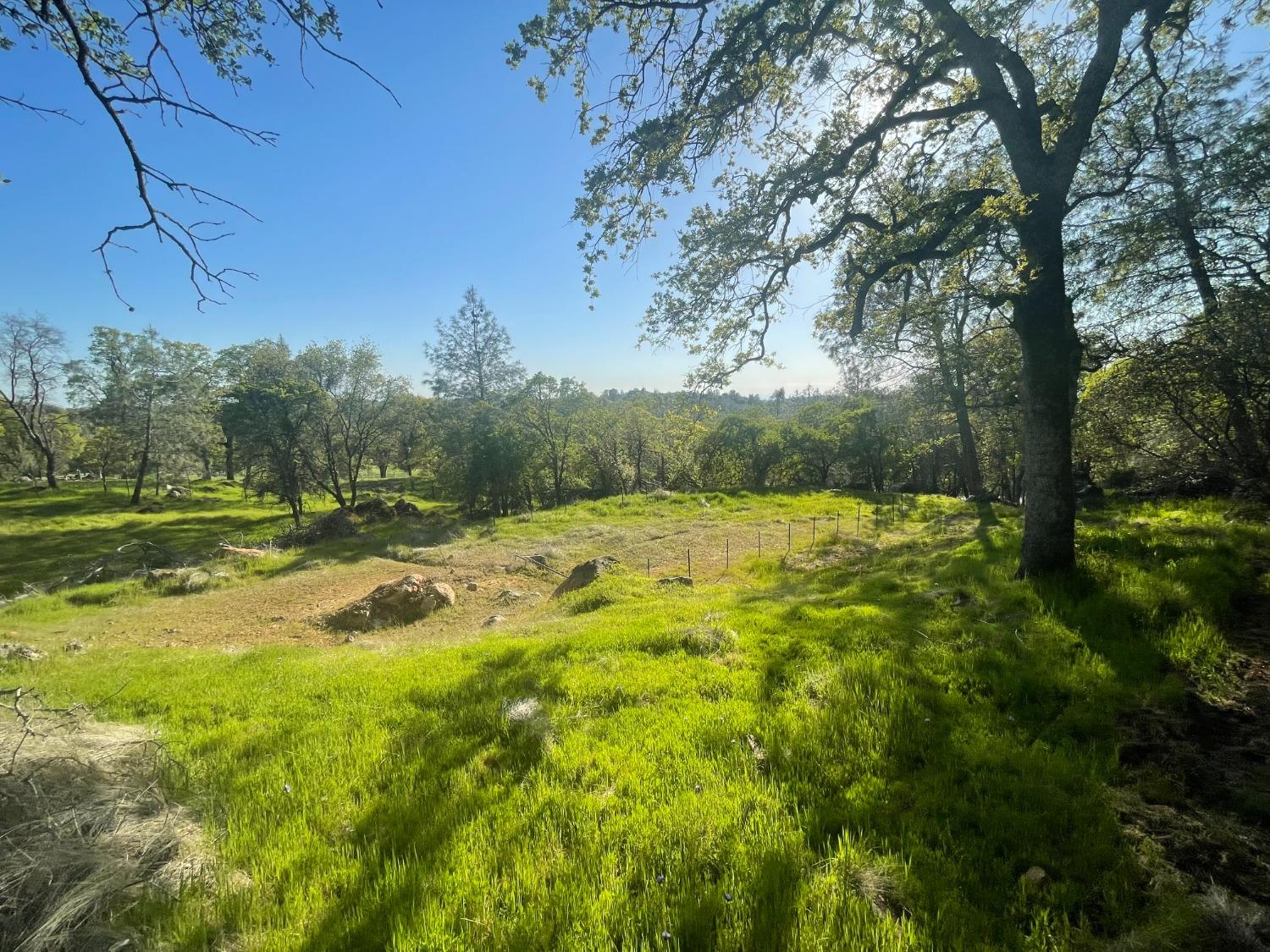 Detail Gallery Image 5 of 22 For 16434 Mackinaw Way, Grass Valley,  CA 95949 - – Beds | – Baths