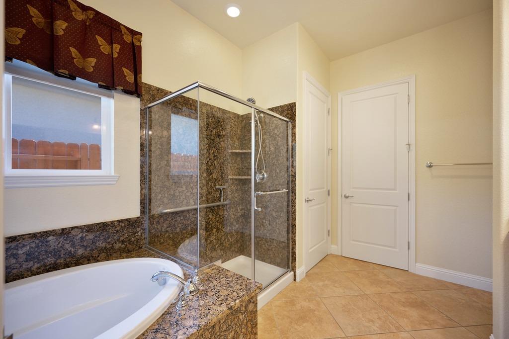 Detail Gallery Image 48 of 61 For 2024 Xavier Ln, Roseville,  CA 95747 - 3 Beds | 2/1 Baths