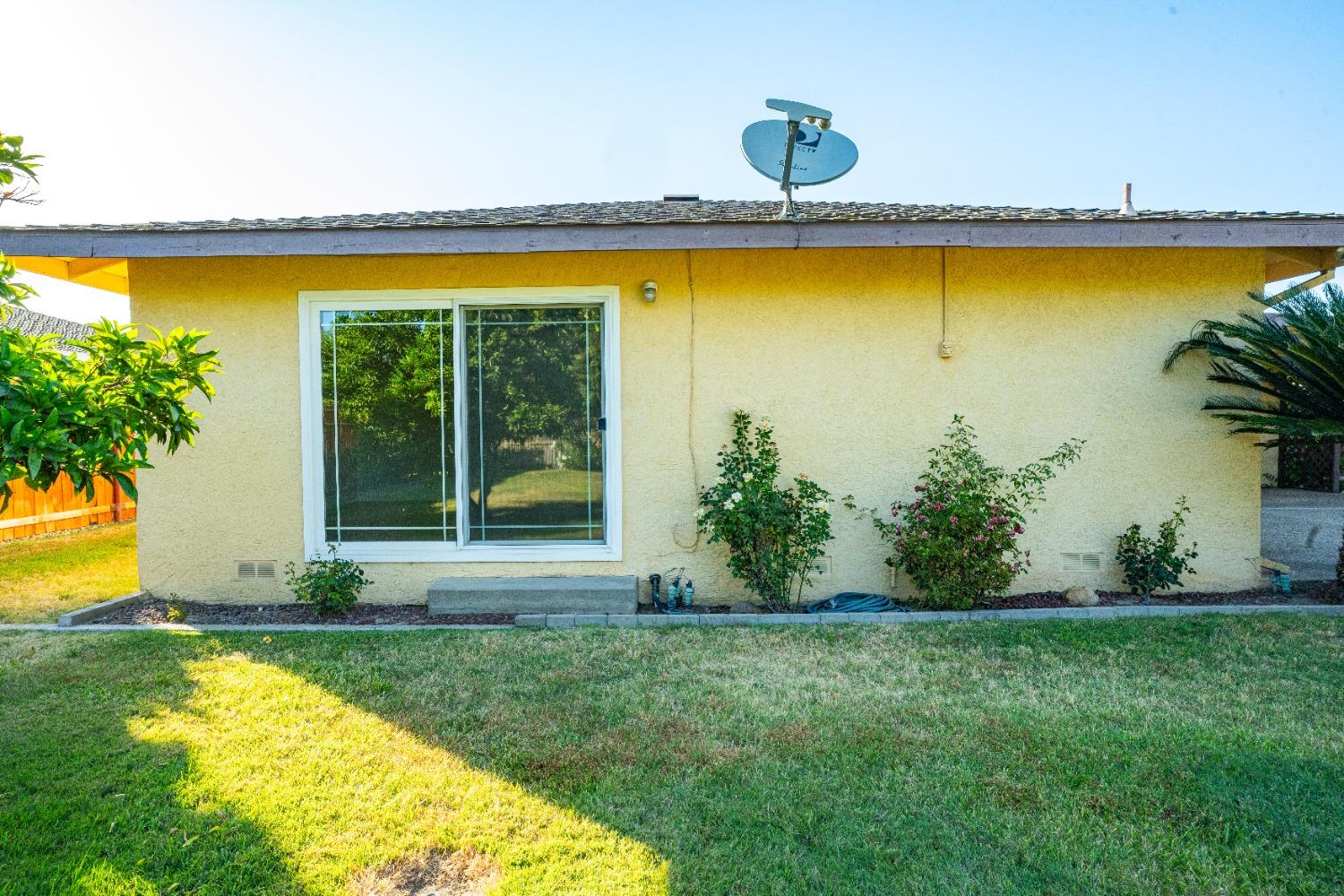 Falcon Court, Atwater, California image 49