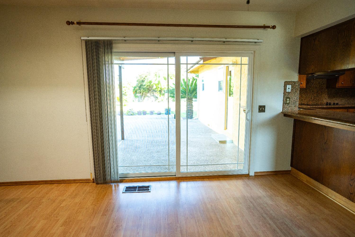 Falcon Court, Atwater, California image 15